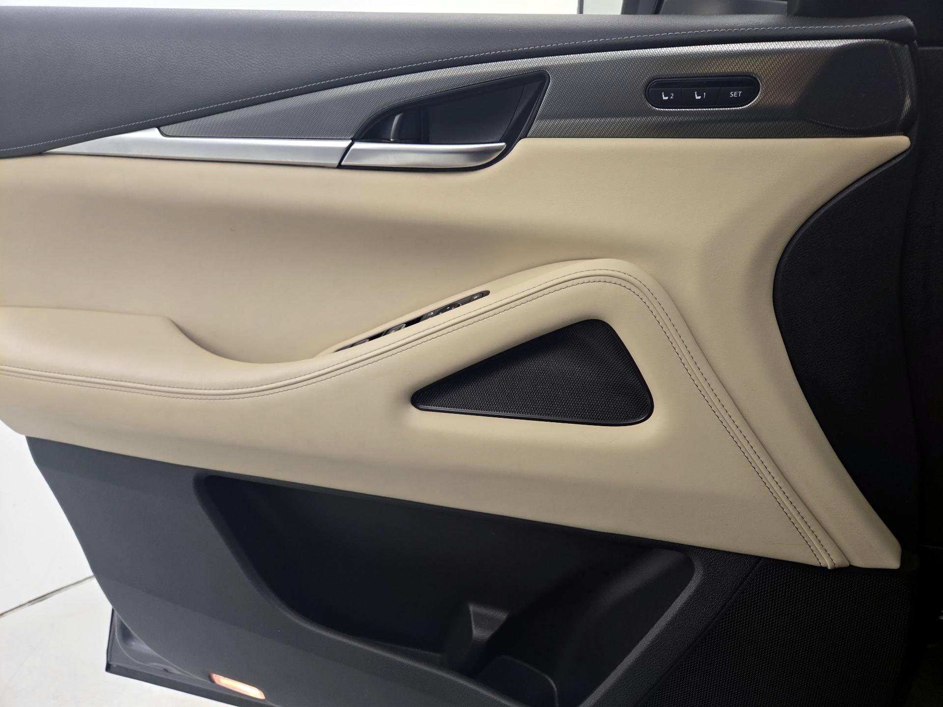 Thumbnail: 2023 INFINITI QX60 - 12