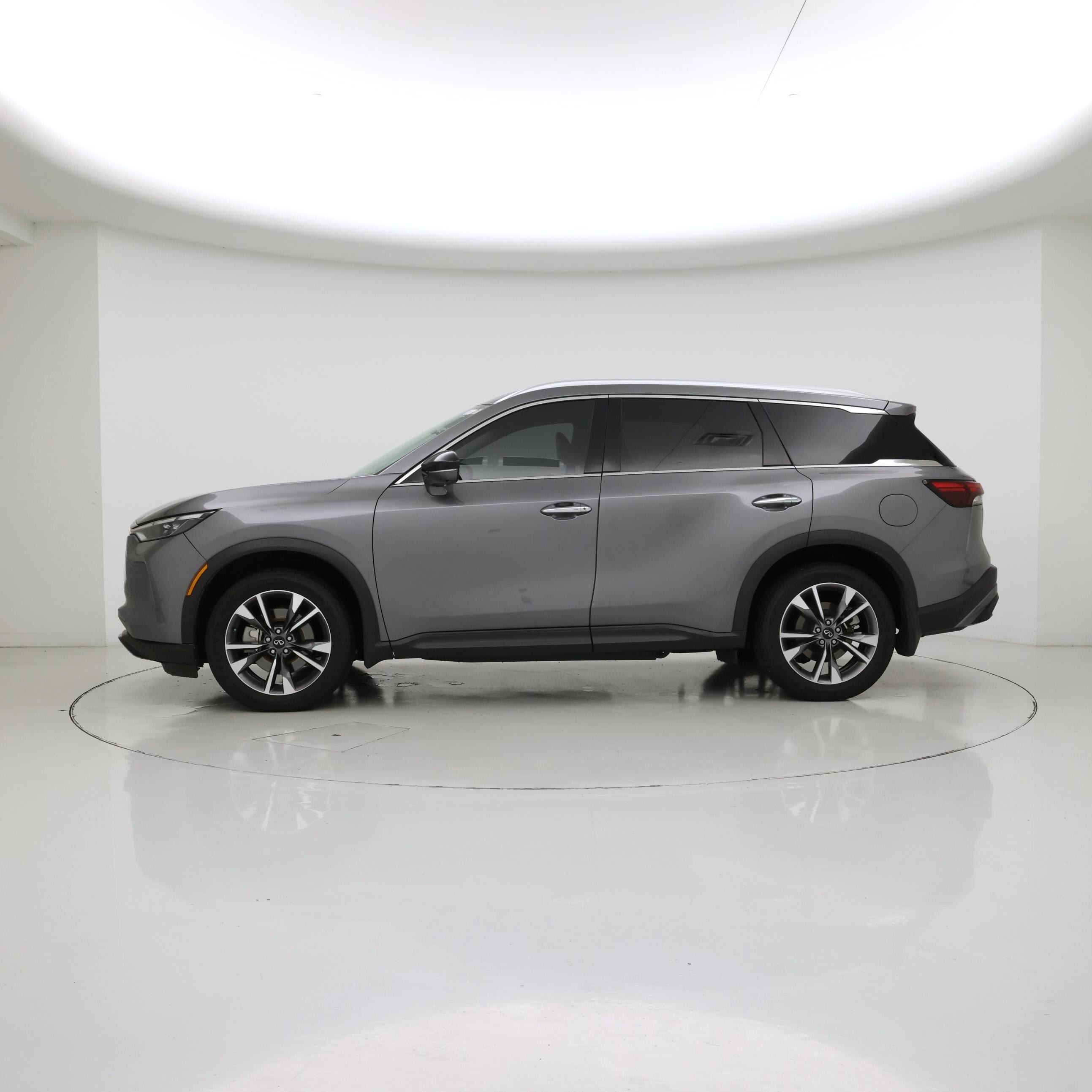 Thumbnail: 2023 INFINITI QX60 - 3
