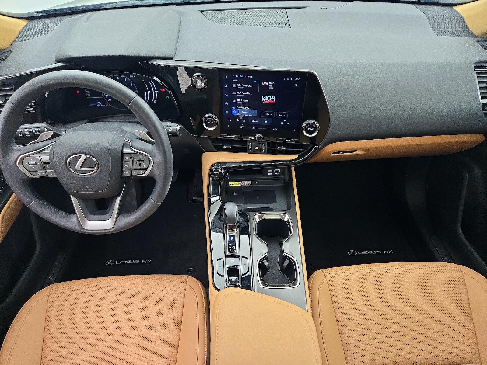 2024 Lexus NX 250 - Photo 10