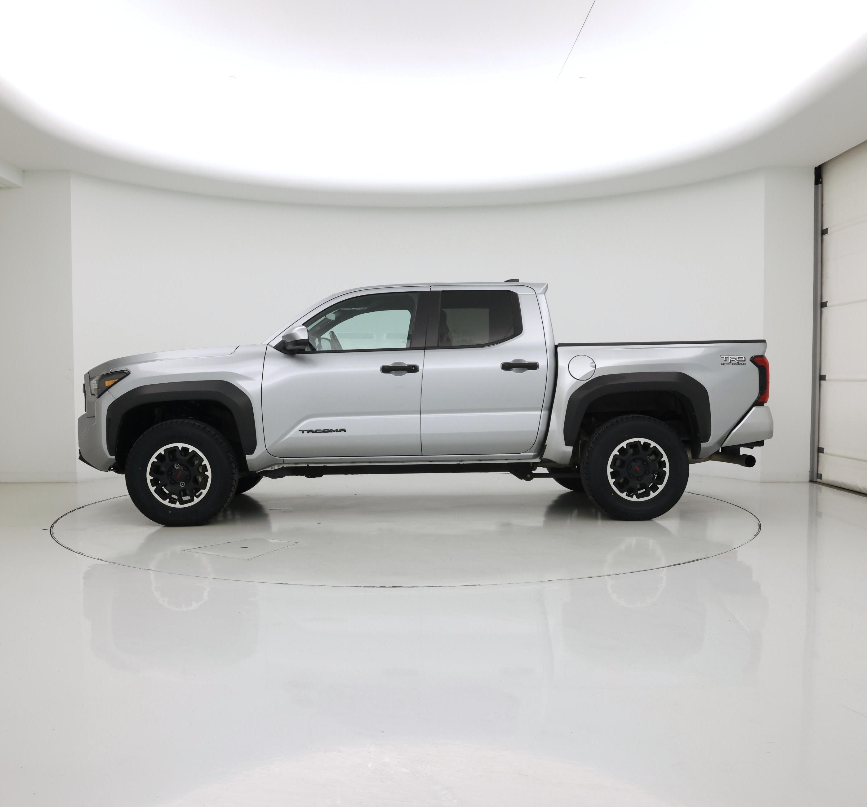 Thumbnail: 2024 Toyota Tacoma - 3