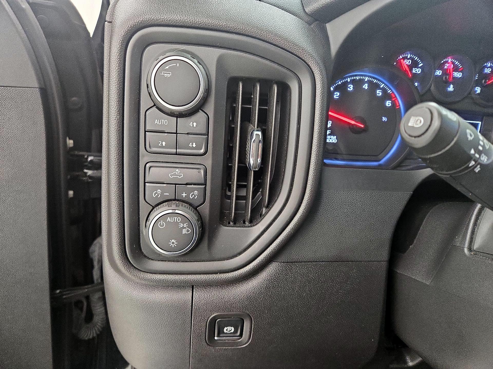 Thumbnail: 2025 Chevrolet Silverado 1500 - 13