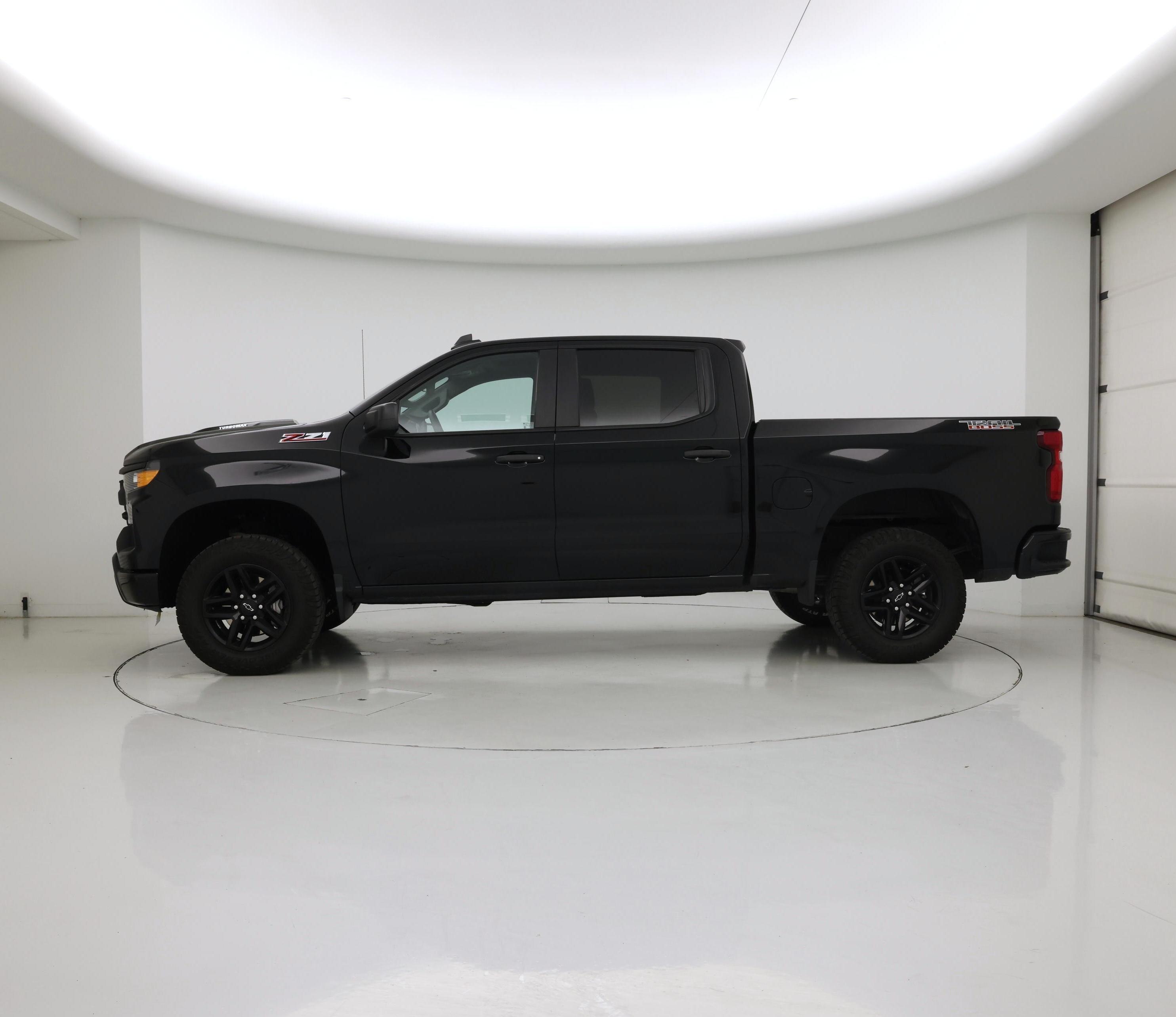 Thumbnail: 2025 Chevrolet Silverado 1500 - 3