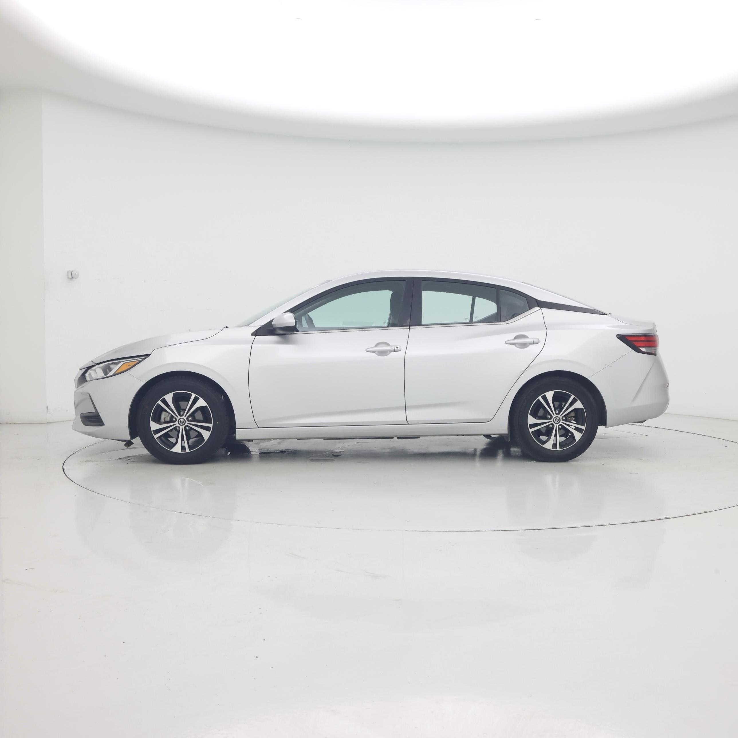 Thumbnail: 2023 Nissan Sentra - 3