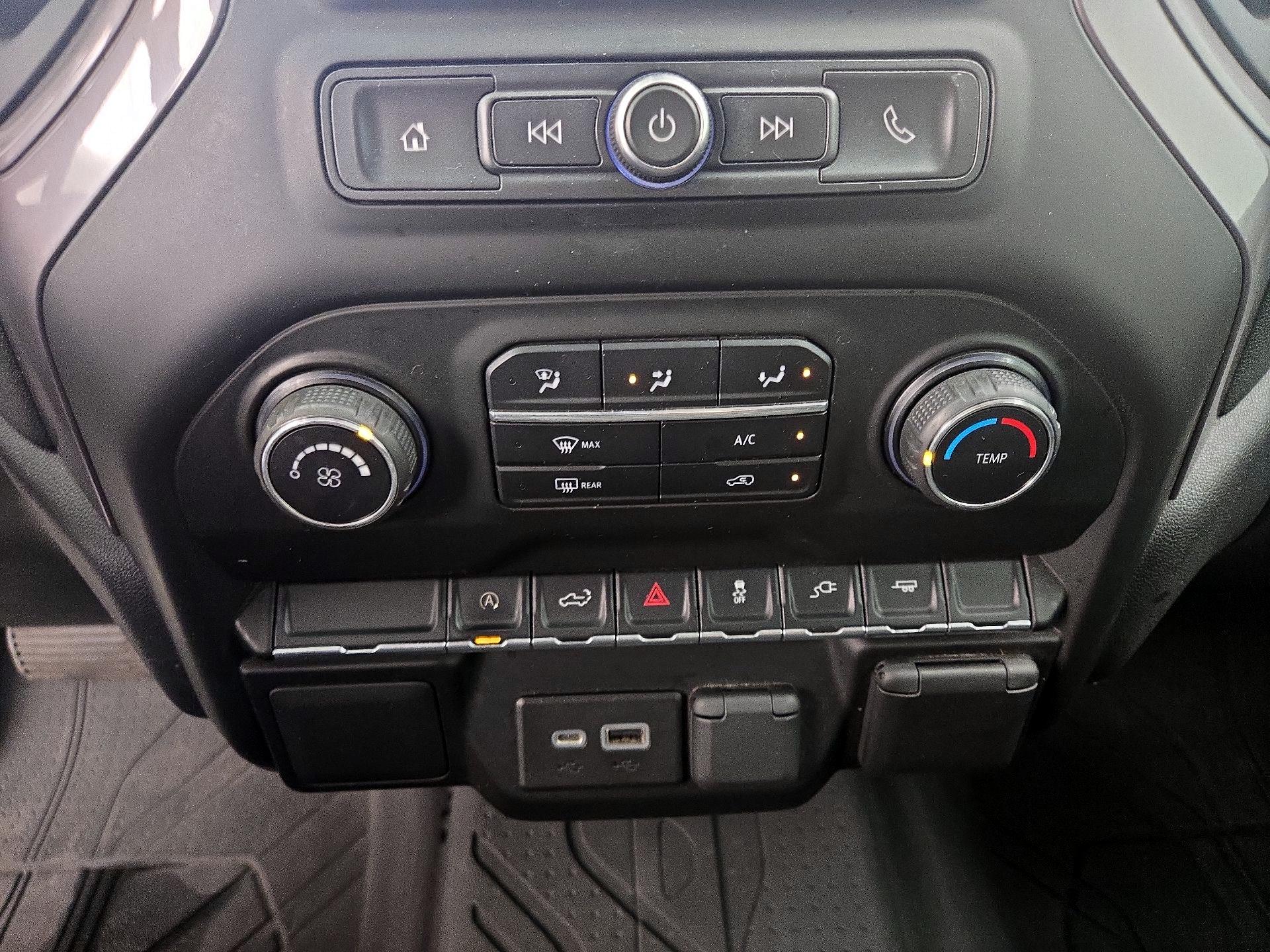 Thumbnail: 2021 Chevrolet Silverado 1500 - 16