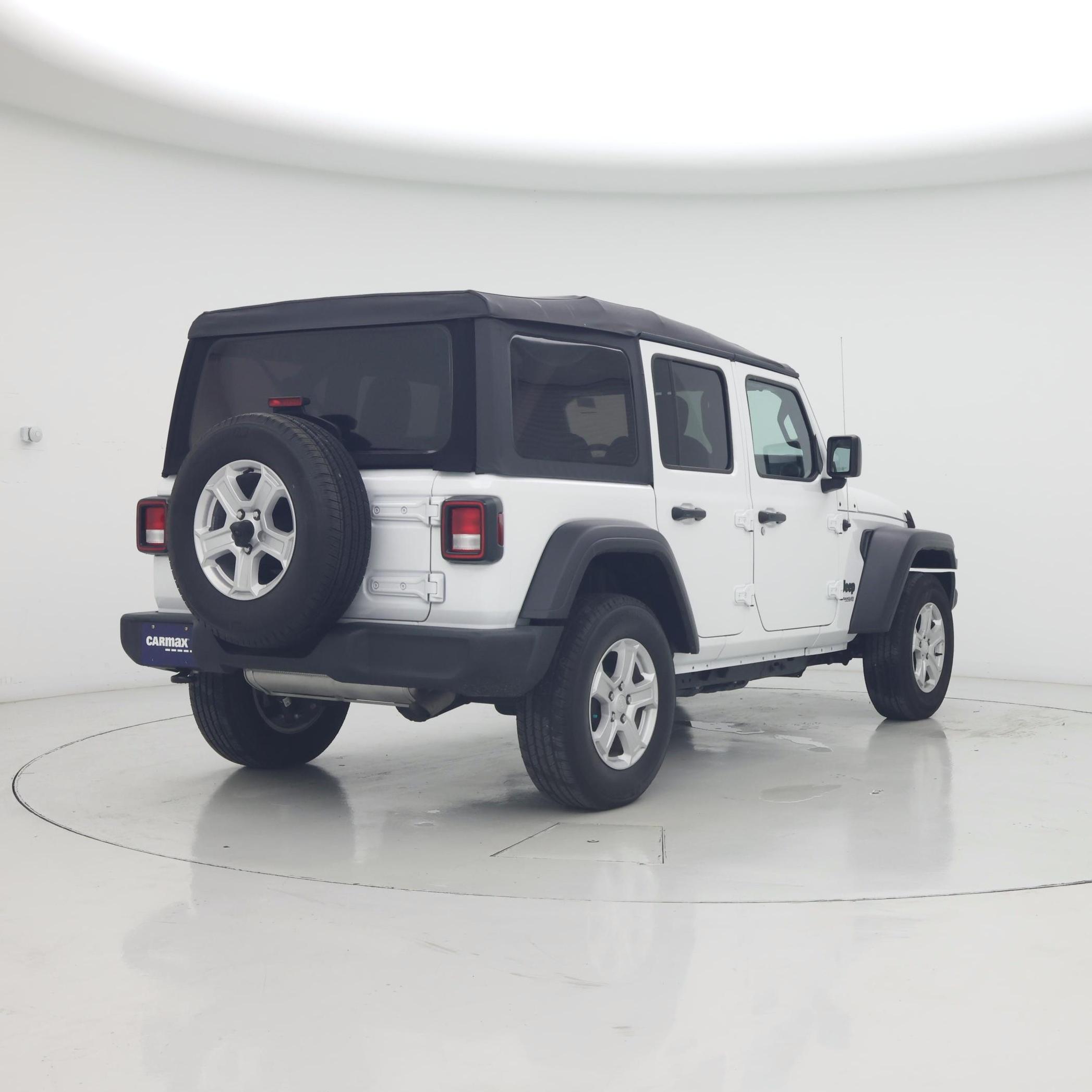 Thumbnail: 2022 Jeep Wrangler - 8