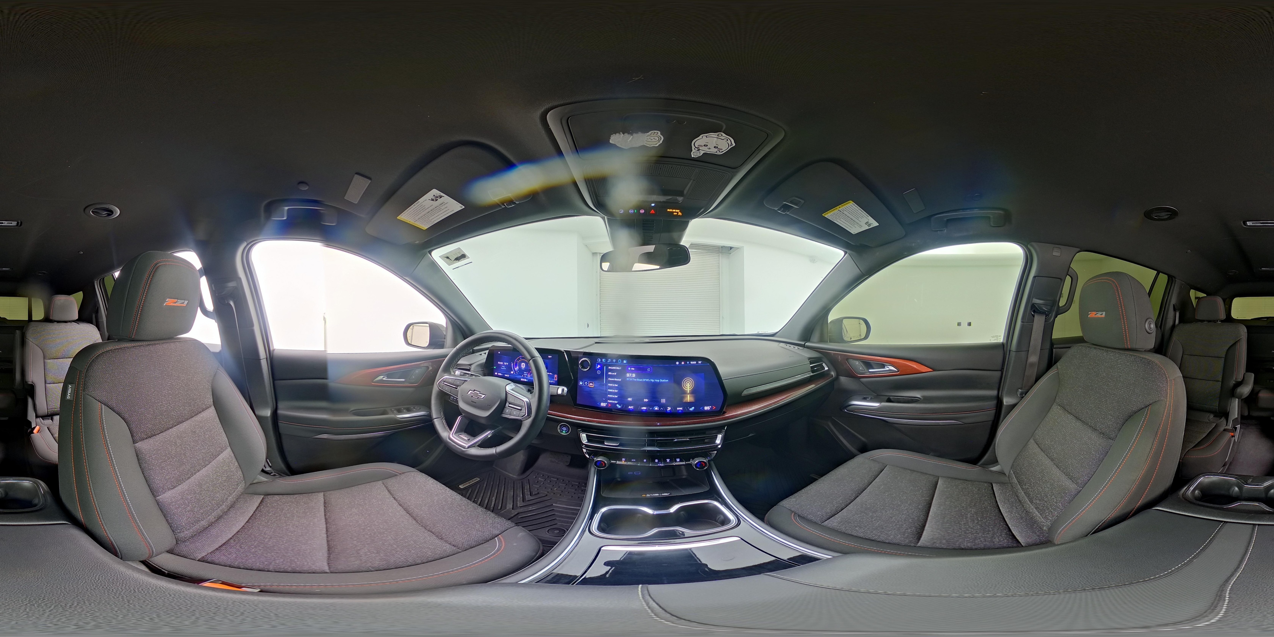 2024 Chevrolet Traverse Z71 - Photo 25