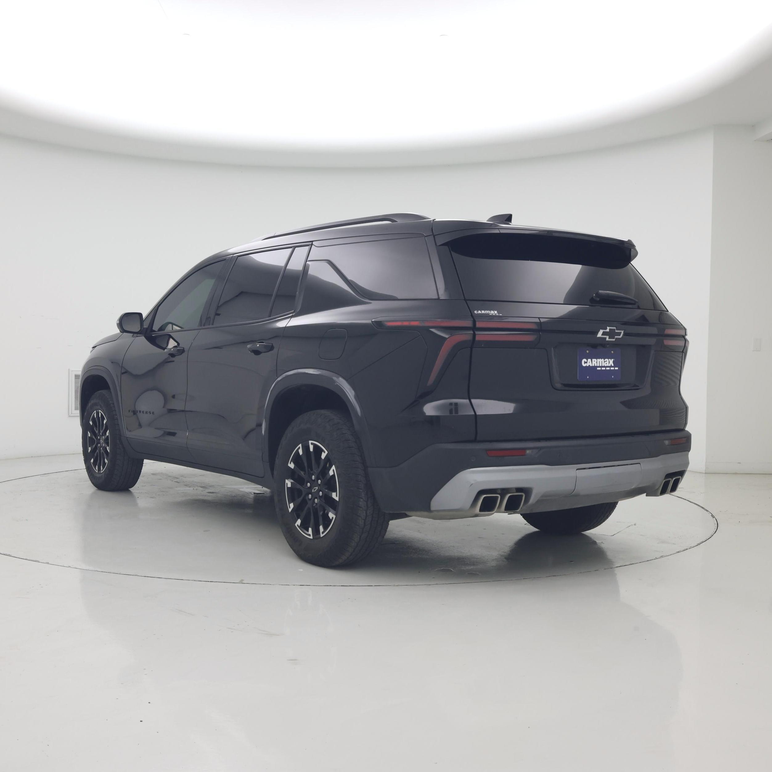 Thumbnail: 2024 Chevrolet Traverse - 2