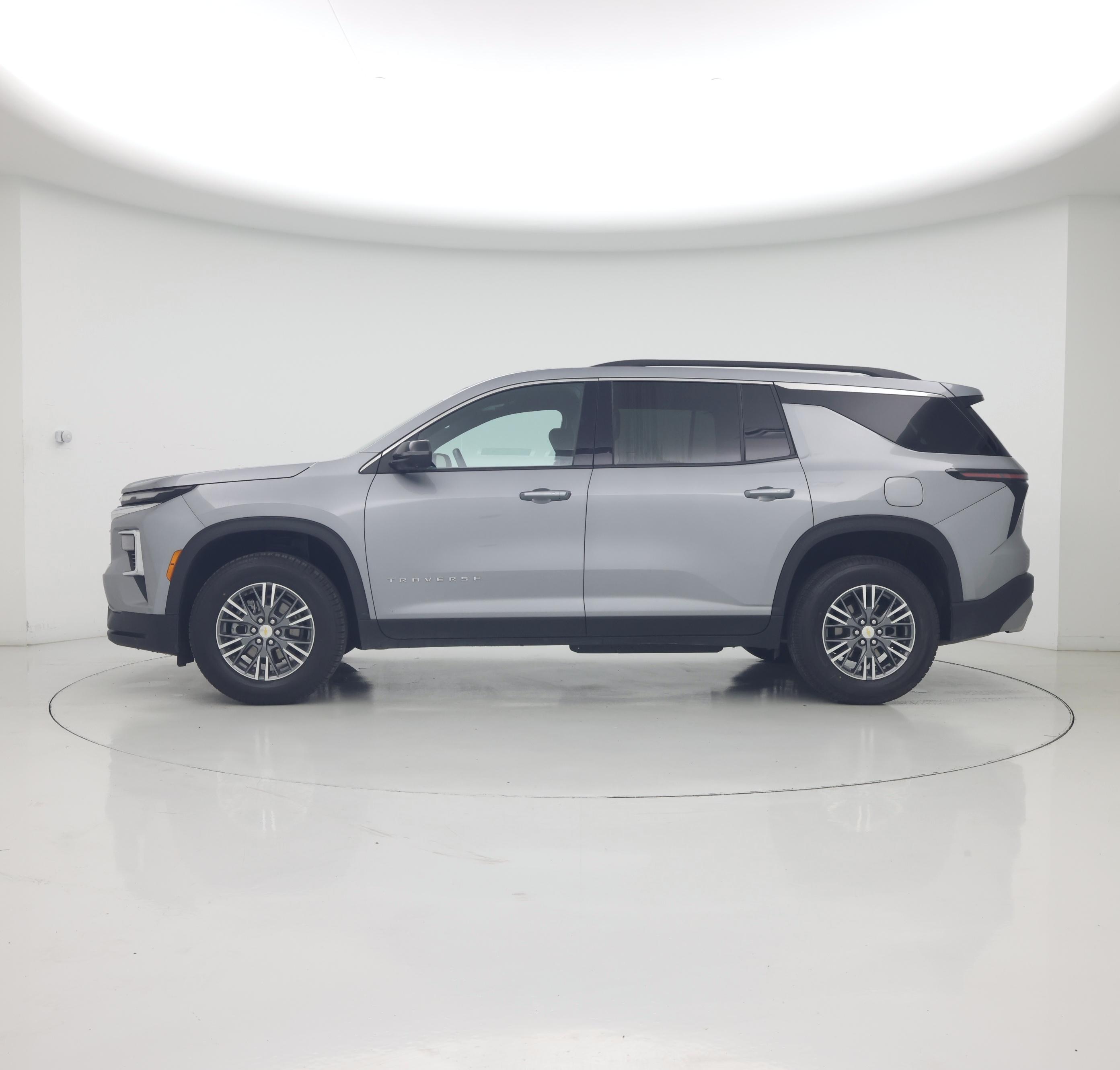 Thumbnail: 2024 Chevrolet Traverse - 3
