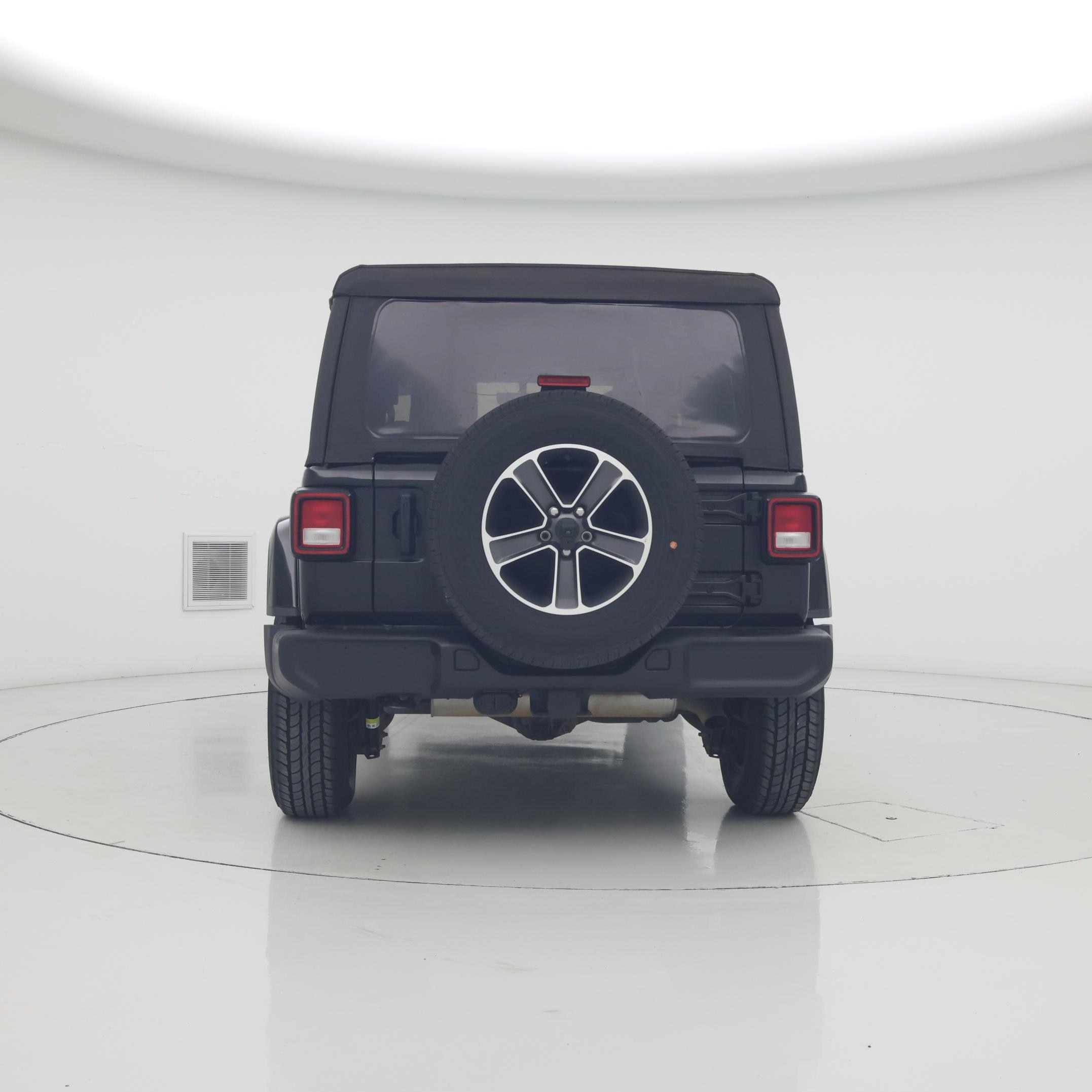 Thumbnail: 2023 Jeep Wrangler - 6