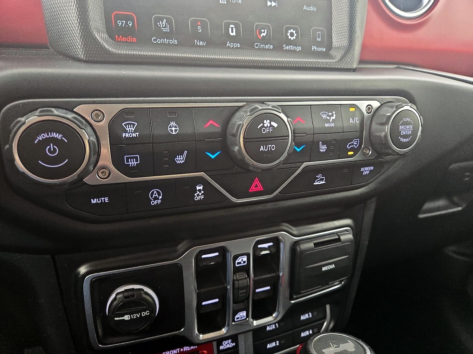 2022 Jeep Wrangler Unlimited Rubicon - Photo 17