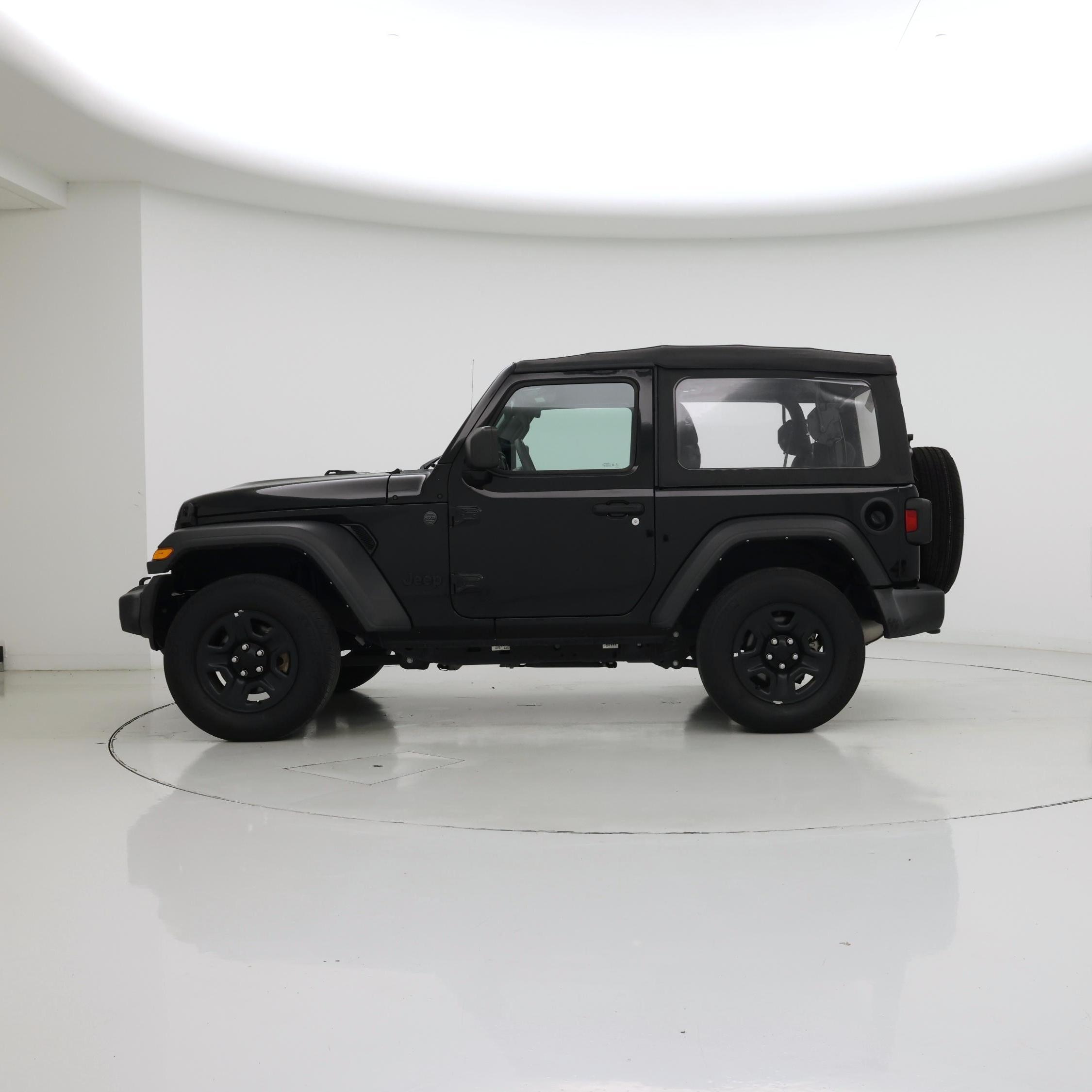 Thumbnail: 2022 Jeep Wrangler - 3
