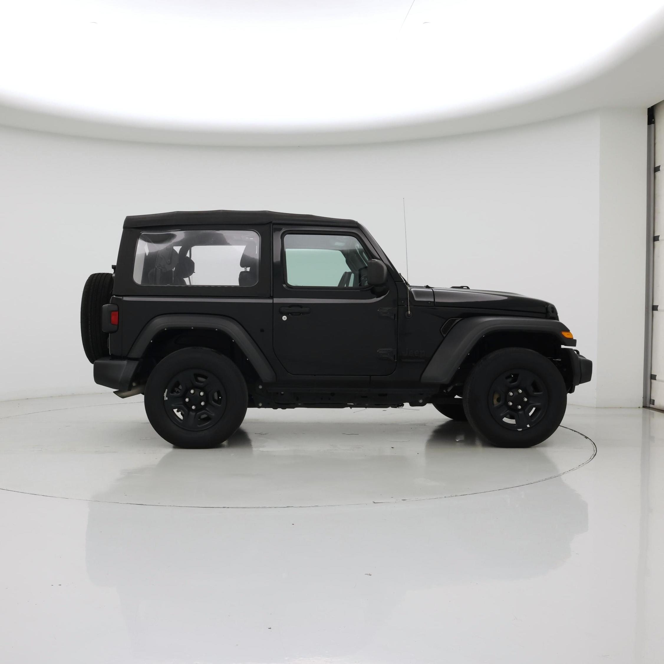 Thumbnail: 2022 Jeep Wrangler - 7