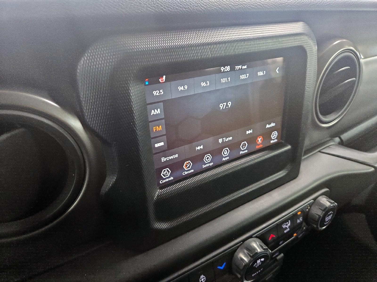 2023 Jeep Wrangler 4-Door Sport S - Photo 15