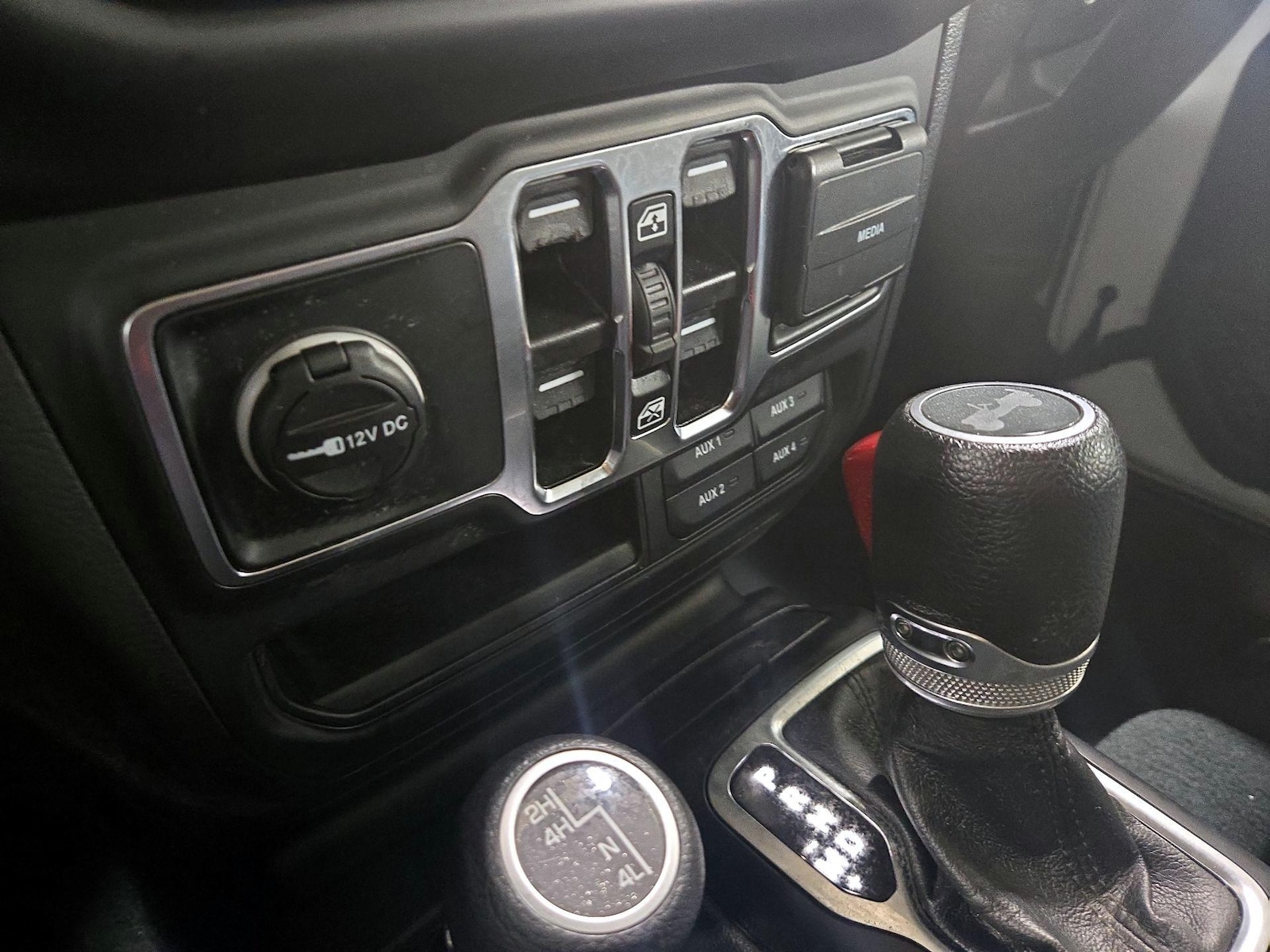 2023 Jeep Wrangler 4-Door Sport S - Photo 18
