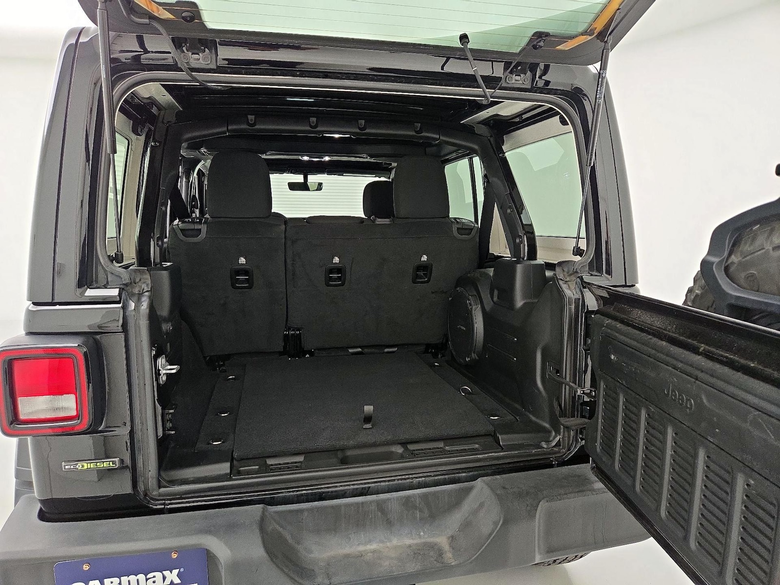 2022 Jeep Wrangler Unlimited Willys - Photo 23