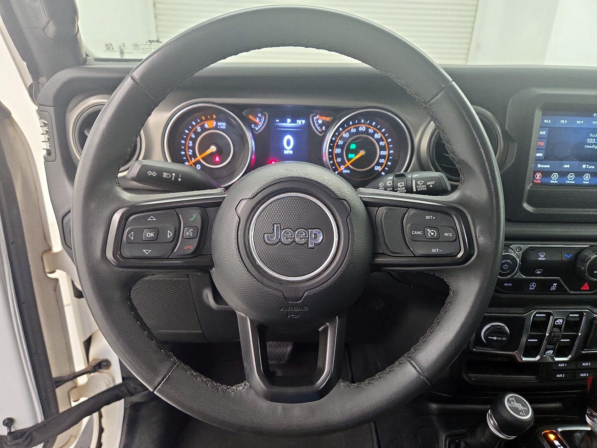Thumbnail: 2023 Jeep Wrangler - 10