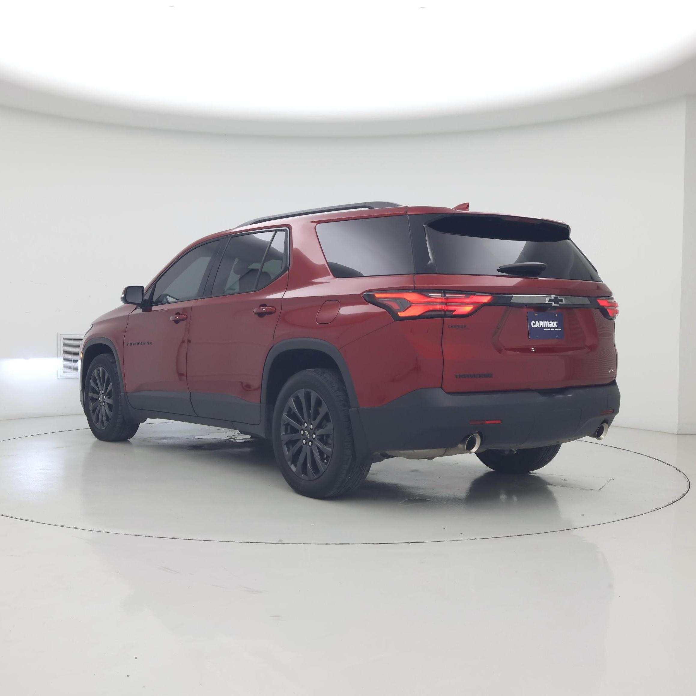 Thumbnail: 2023 Chevrolet Traverse - 2