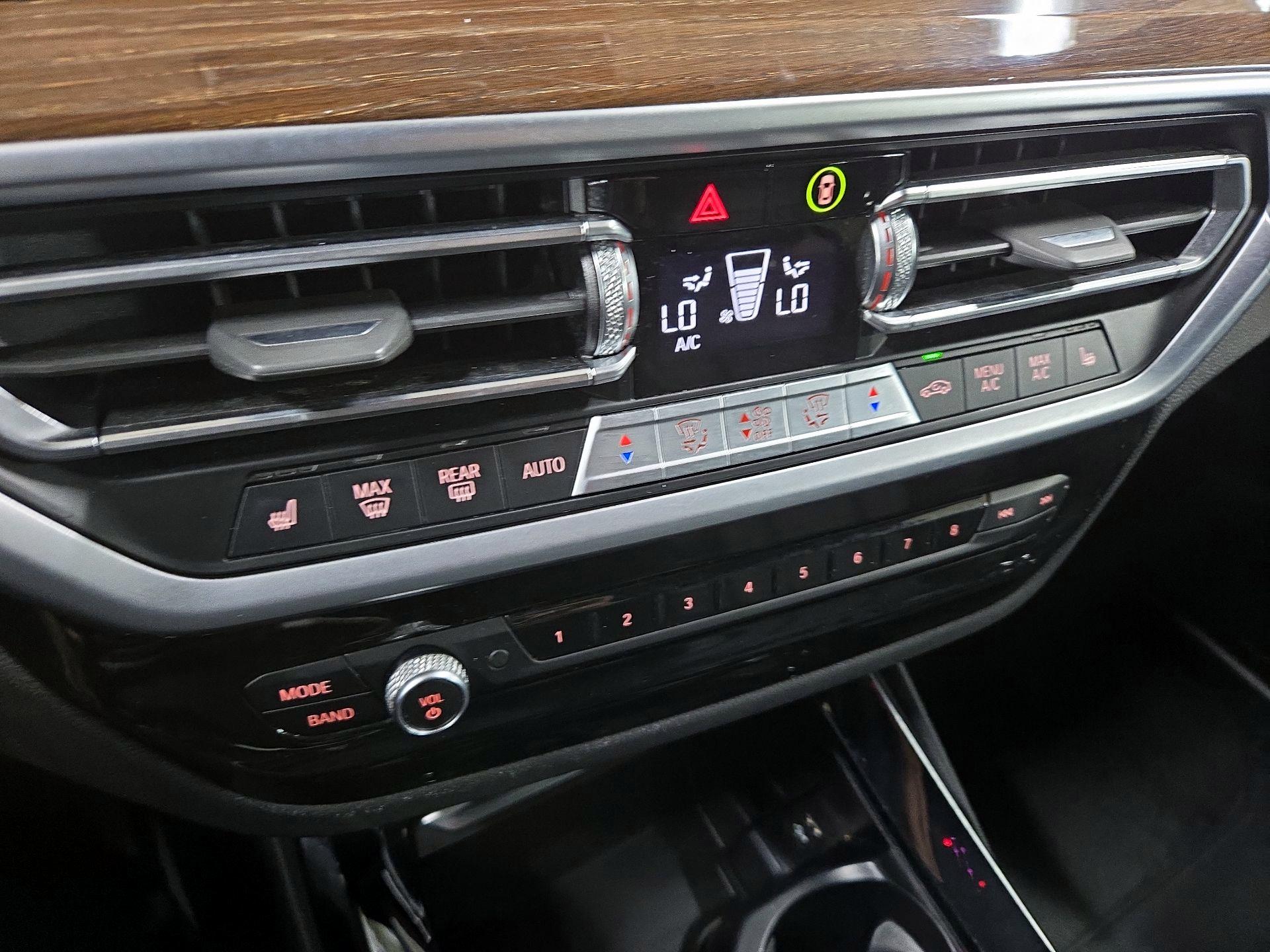 Thumbnail: 2022 BMW X3 - 16