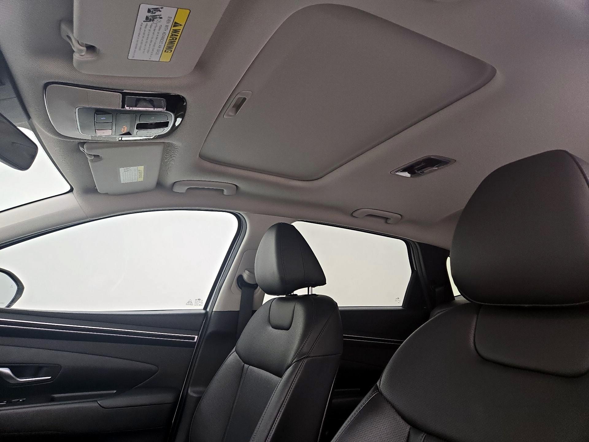 Thumbnail: 2023 Hyundai Tucson - 19