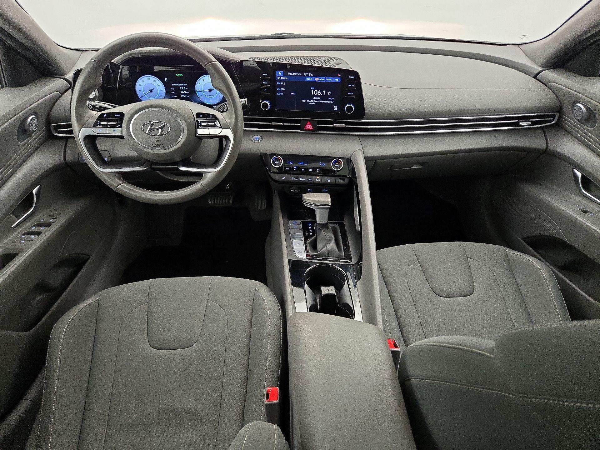 Thumbnail: 2022 Hyundai Elantra - 9