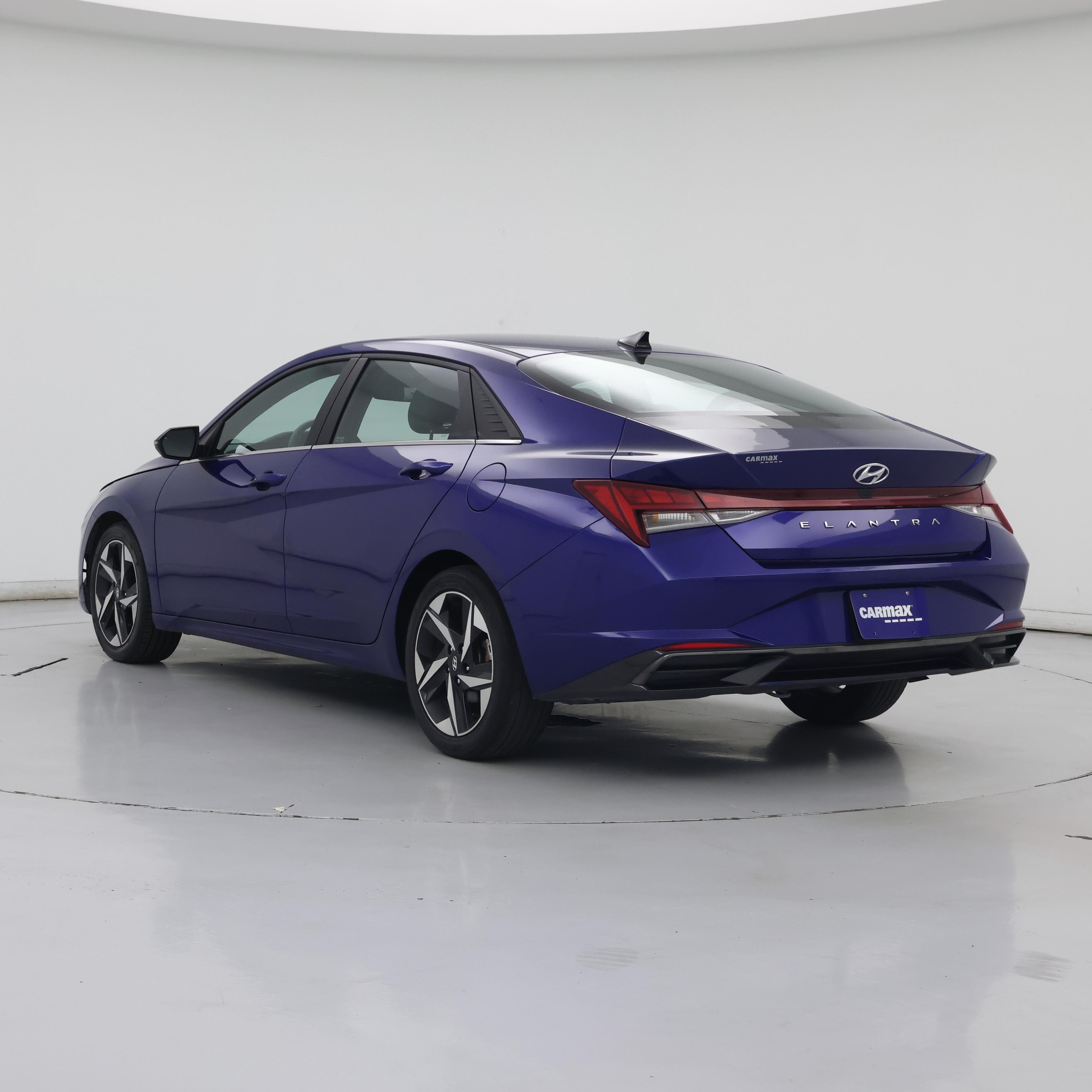Thumbnail: 2022 Hyundai Elantra - 2