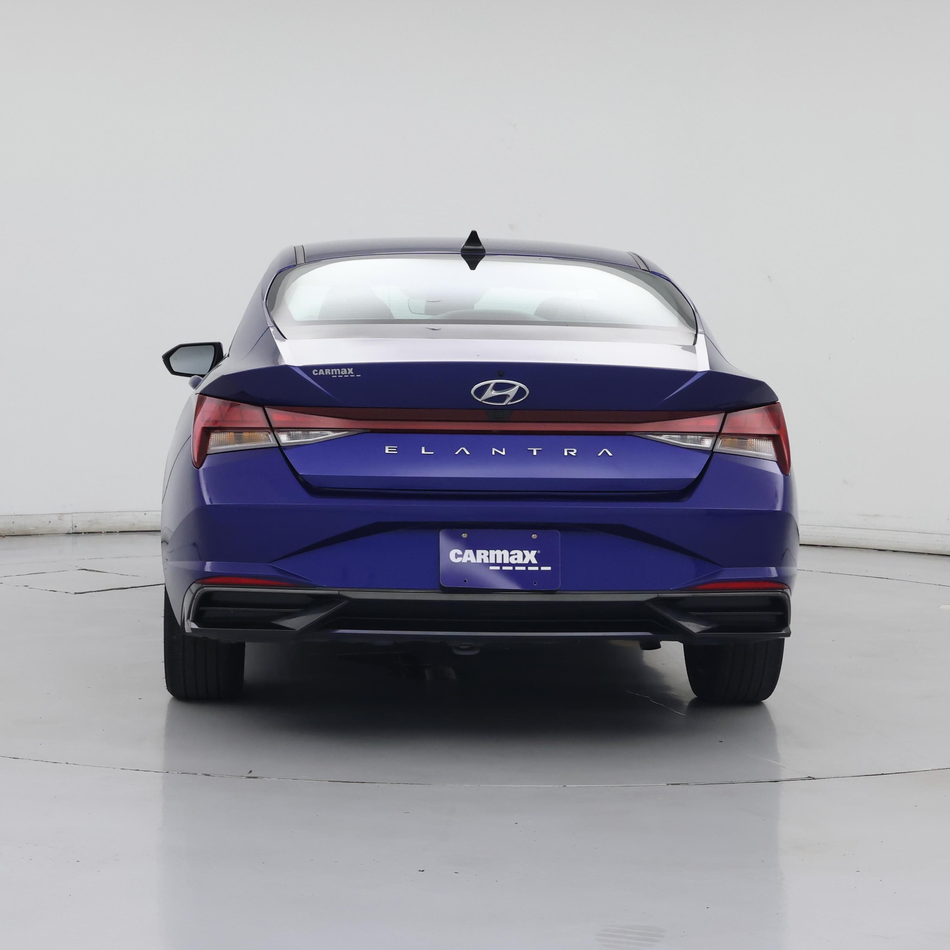 Thumbnail: 2022 Hyundai Elantra - 6