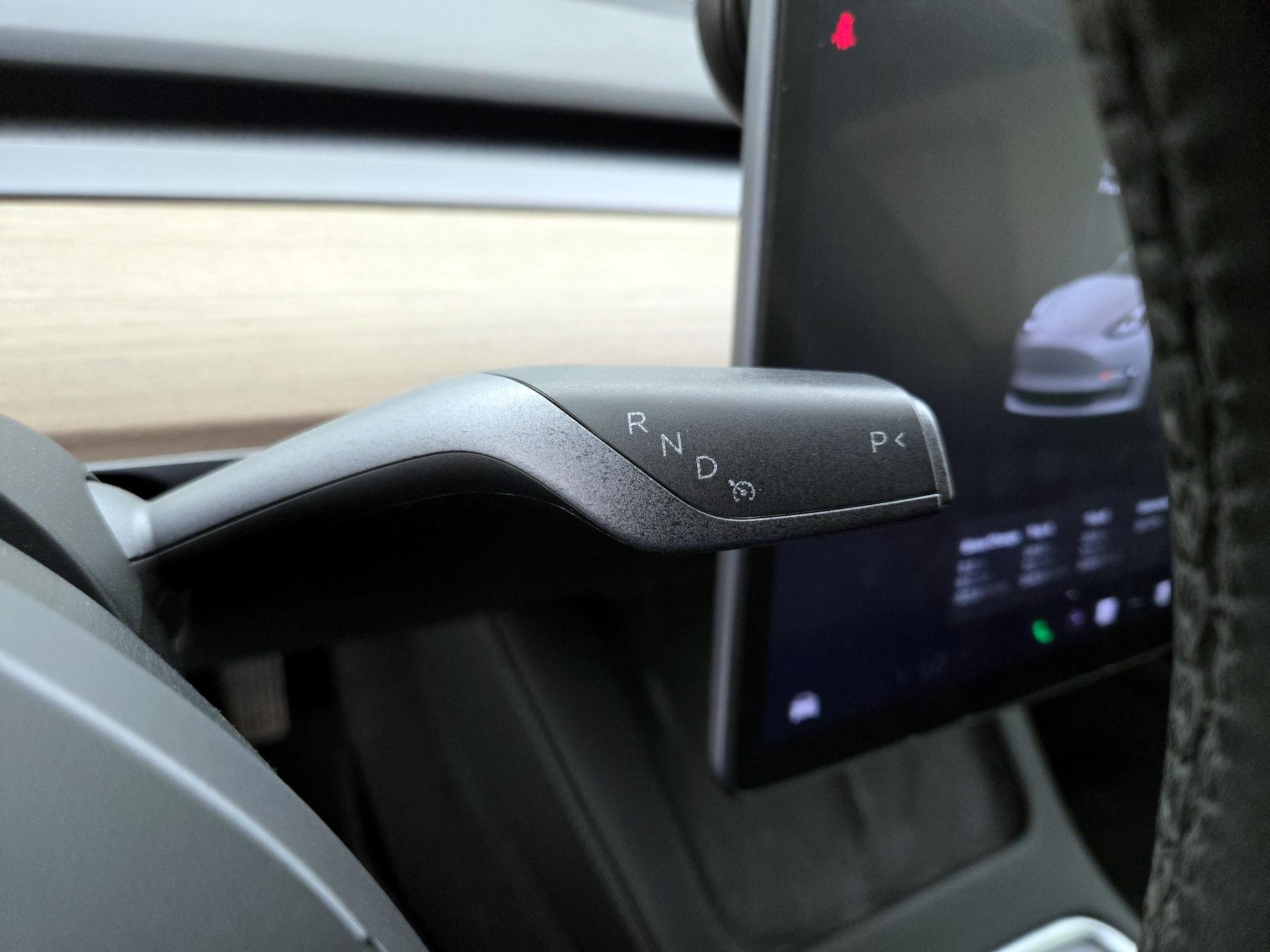 Thumbnail: 2023 Tesla Model 3 - 17