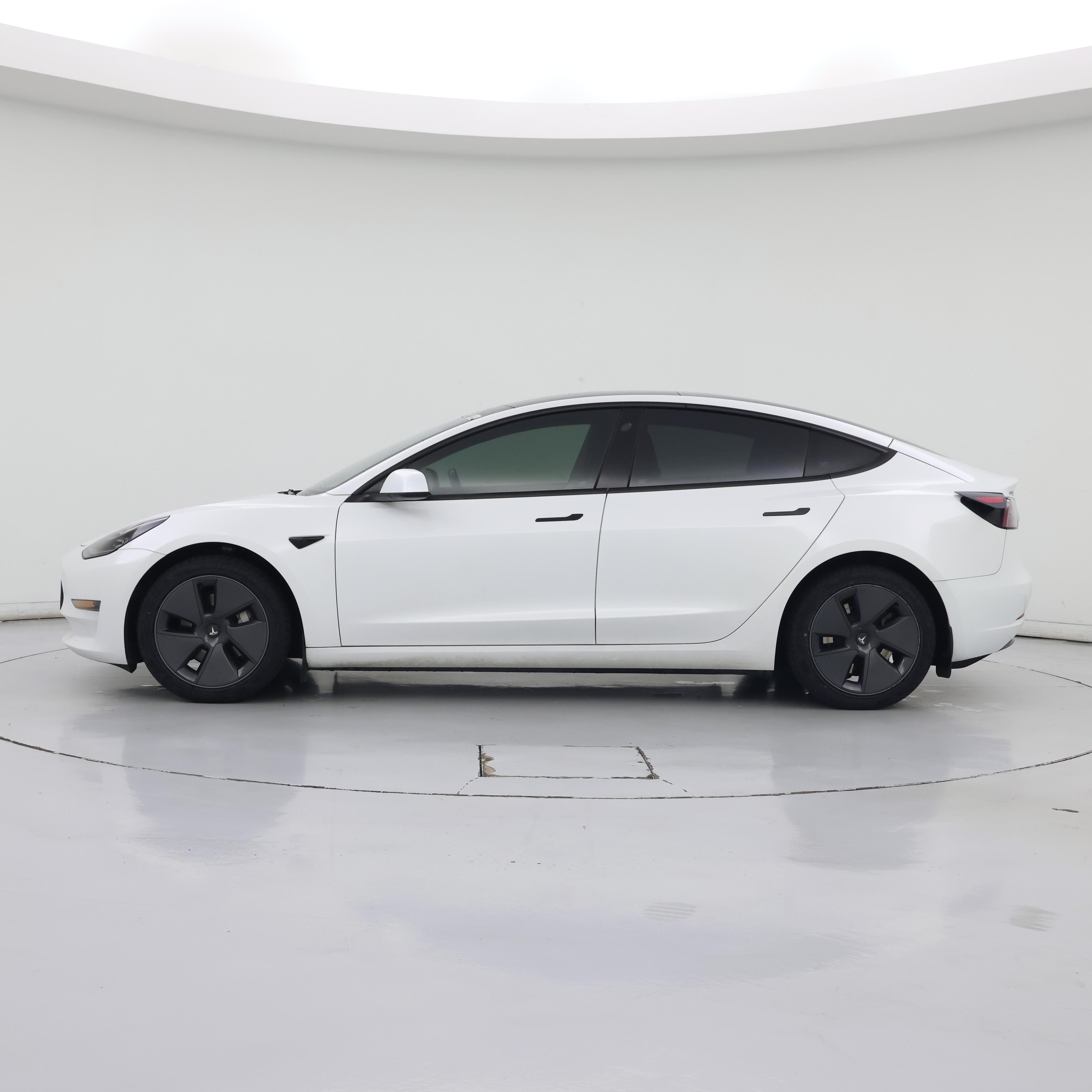 Thumbnail: 2023 Tesla Model 3 - 3