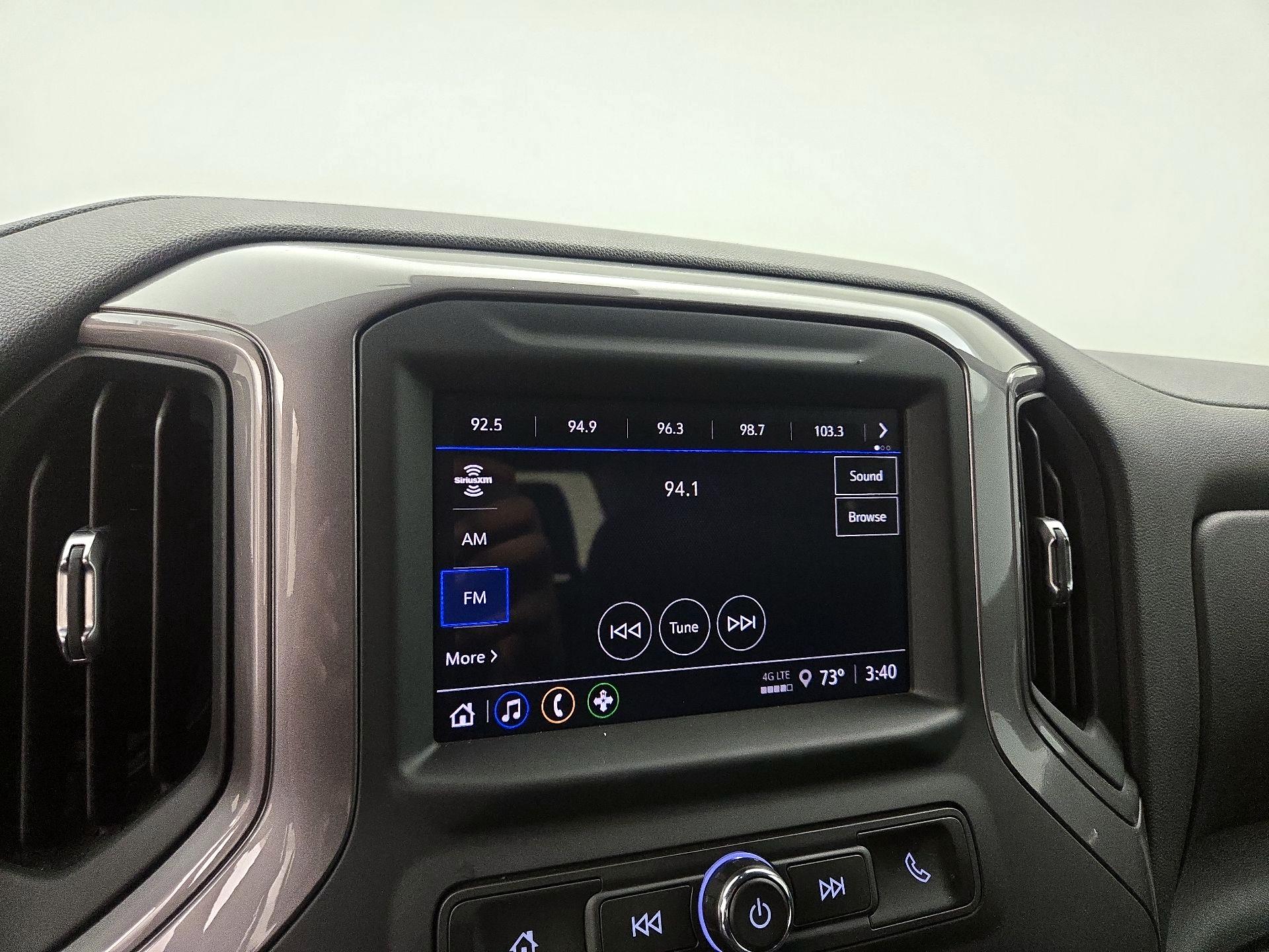 Thumbnail: 2022 Chevrolet Silverado 1500 - 15