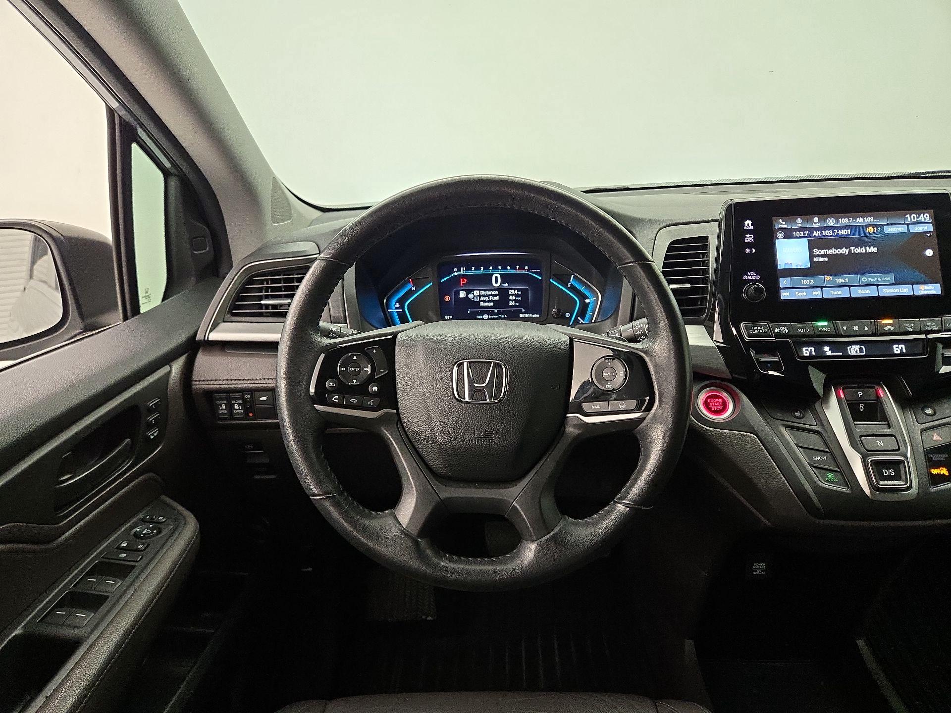 Thumbnail: 2019 Honda Odyssey - 10