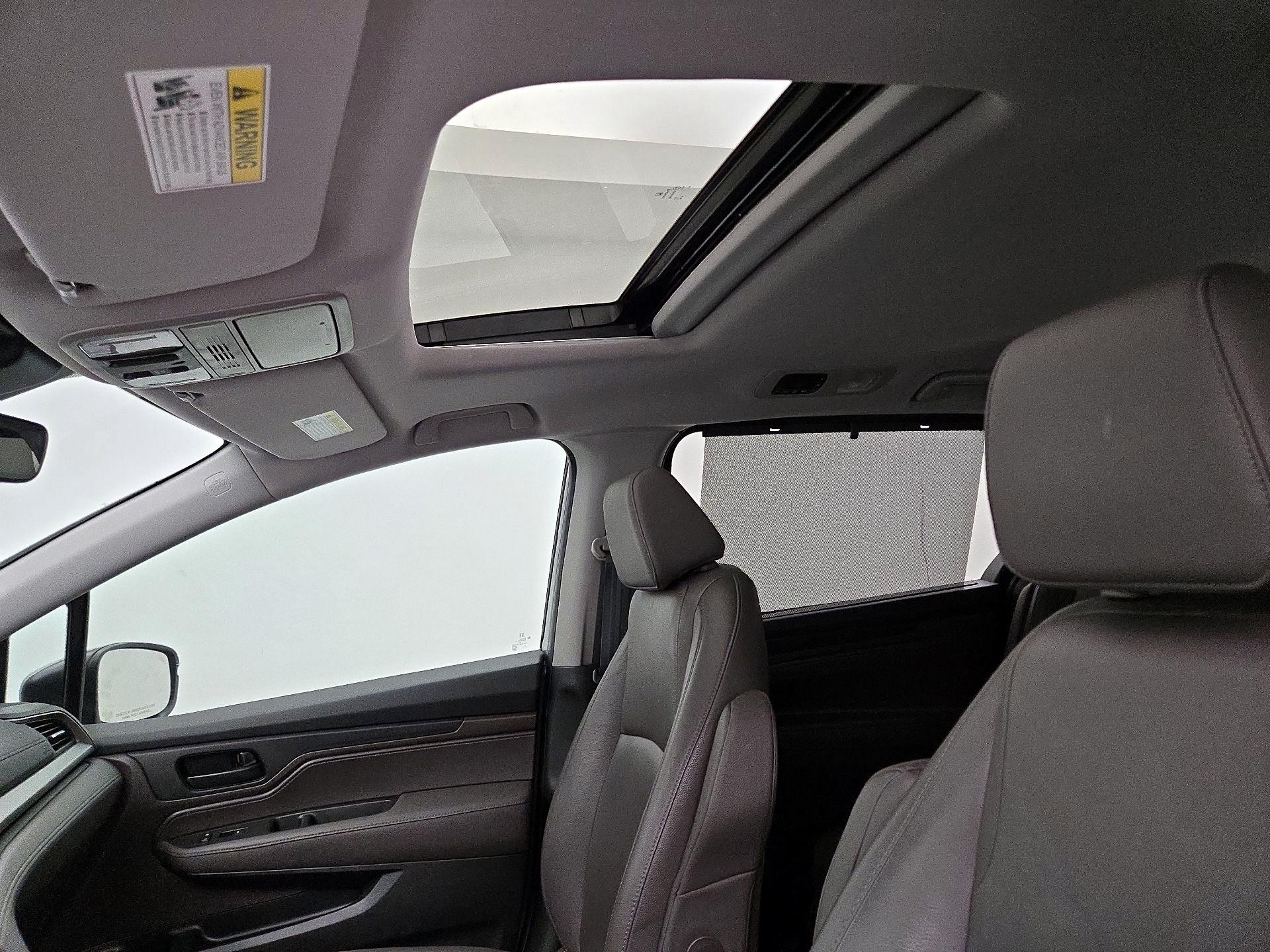 Thumbnail: 2019 Honda Odyssey - 19