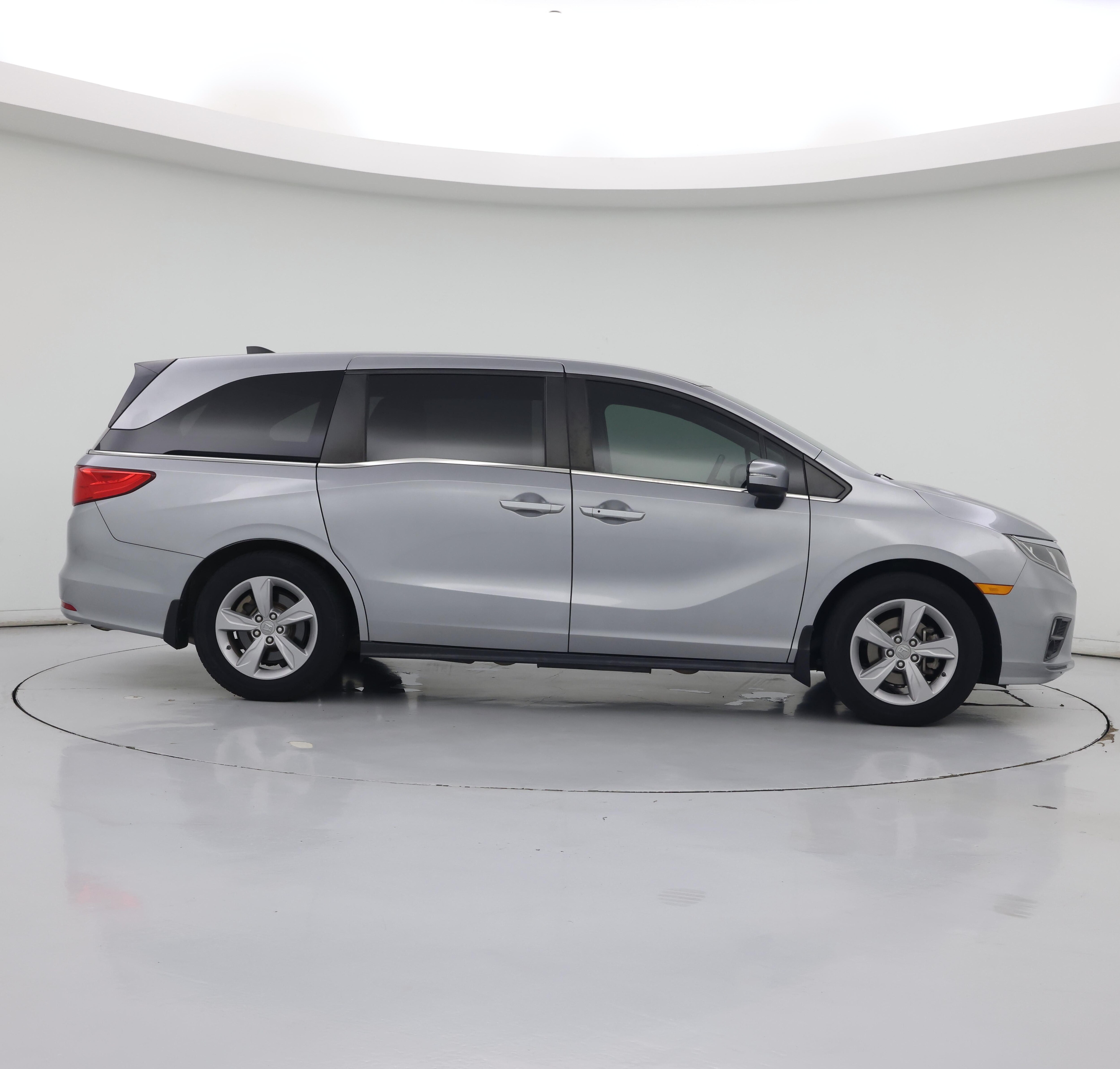 Thumbnail: 2019 Honda Odyssey - 7