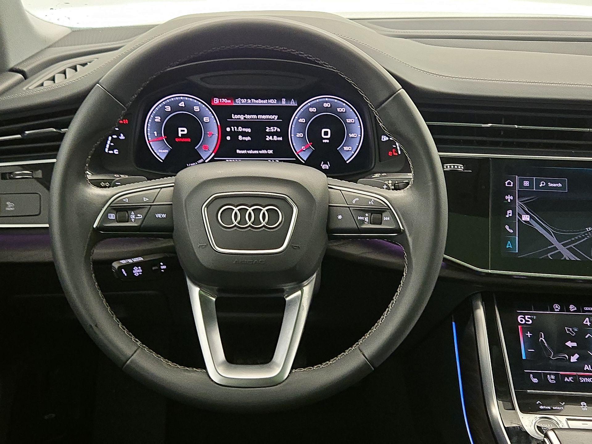 Thumbnail: 2021 Audi Q8 - 10