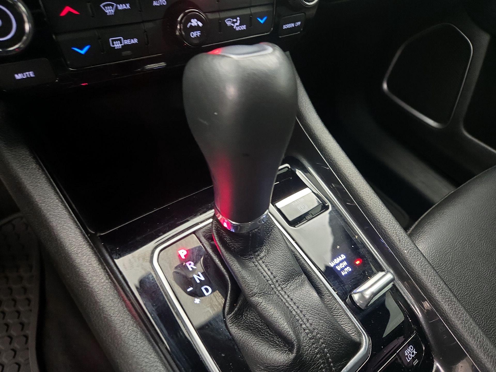 Thumbnail: 2023 Jeep Compass - 17
