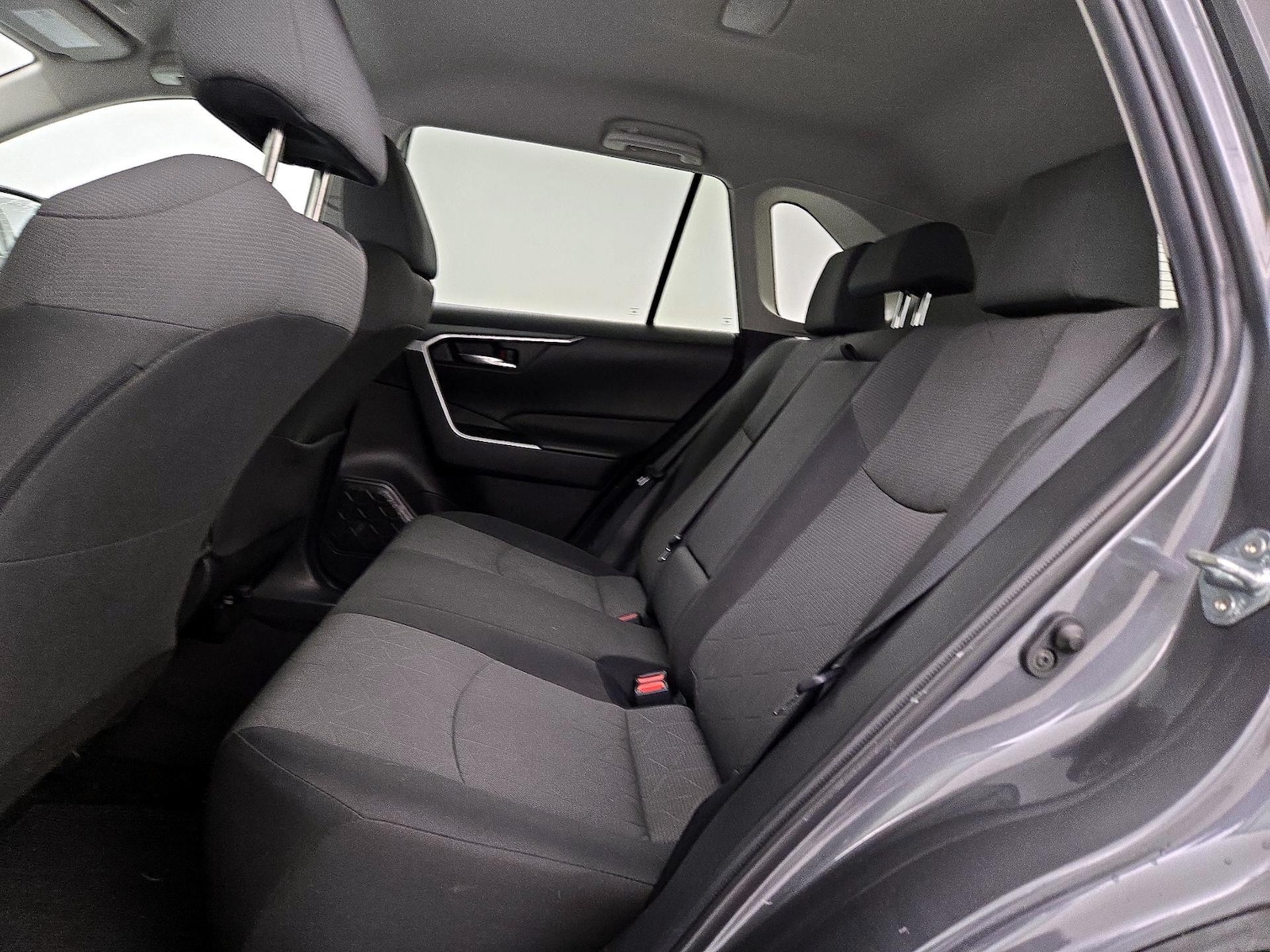 2023 Toyota RAV4 XLE - Photo 20