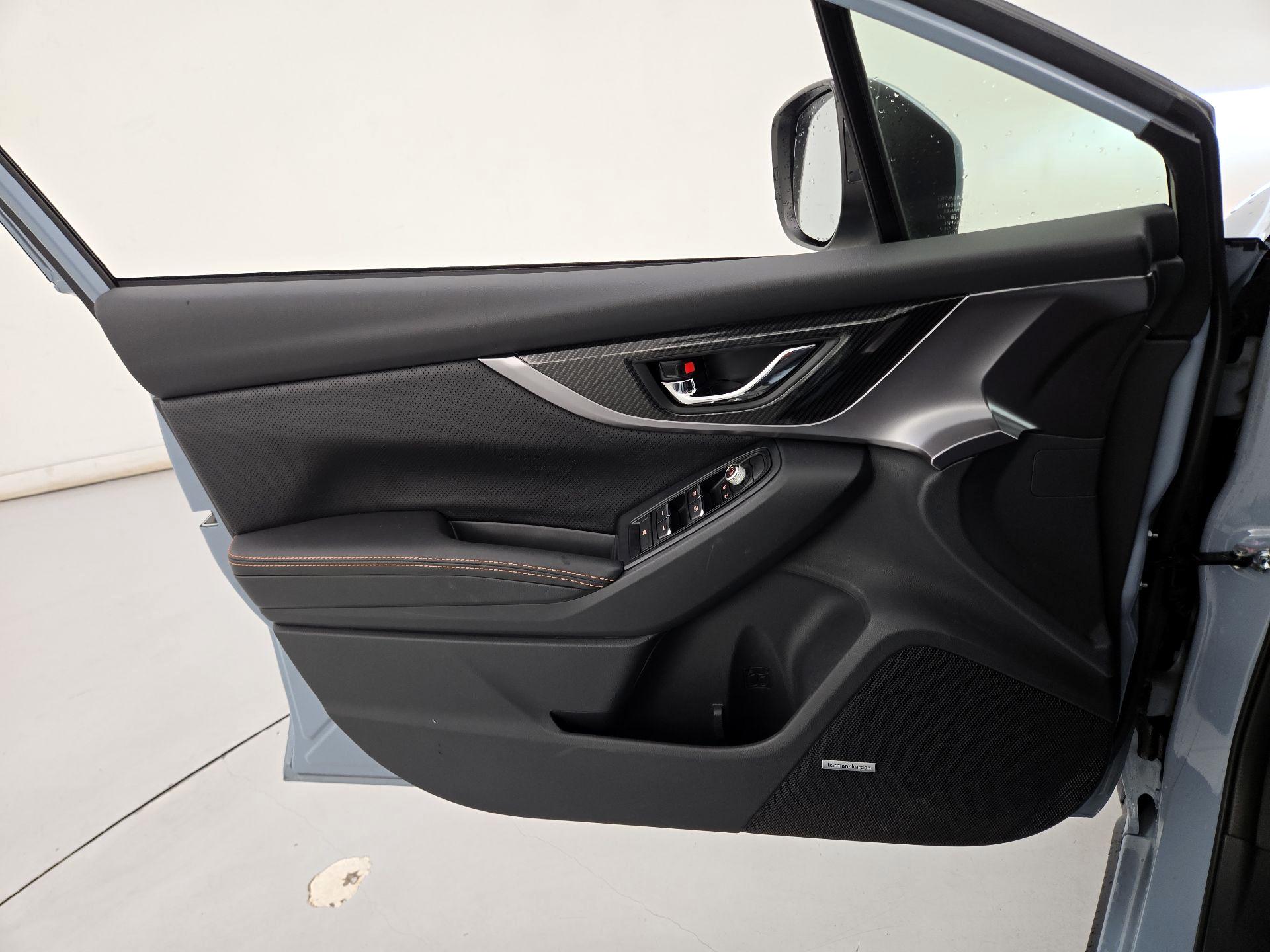 Thumbnail: 2019 Subaru Crosstrek - 12
