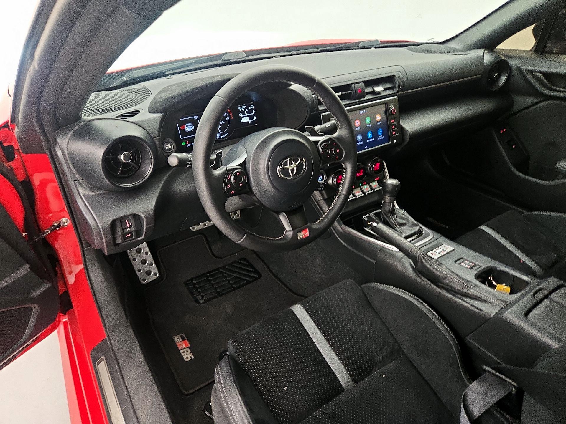 Thumbnail: 2024 Toyota GR86 - 9