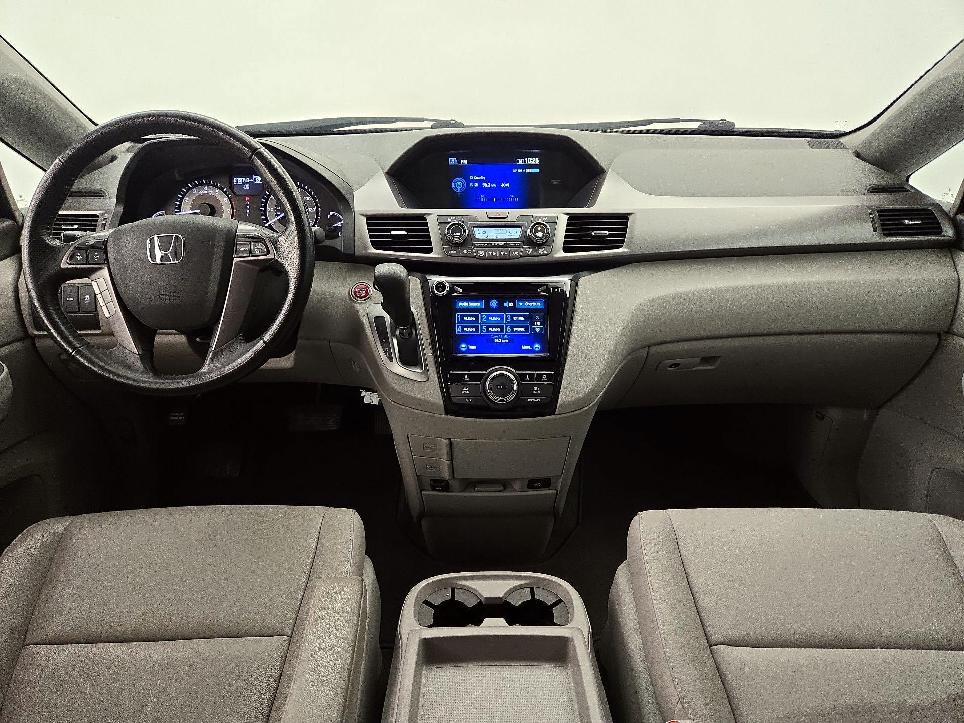 Thumbnail: 2015 Honda Odyssey - 9
