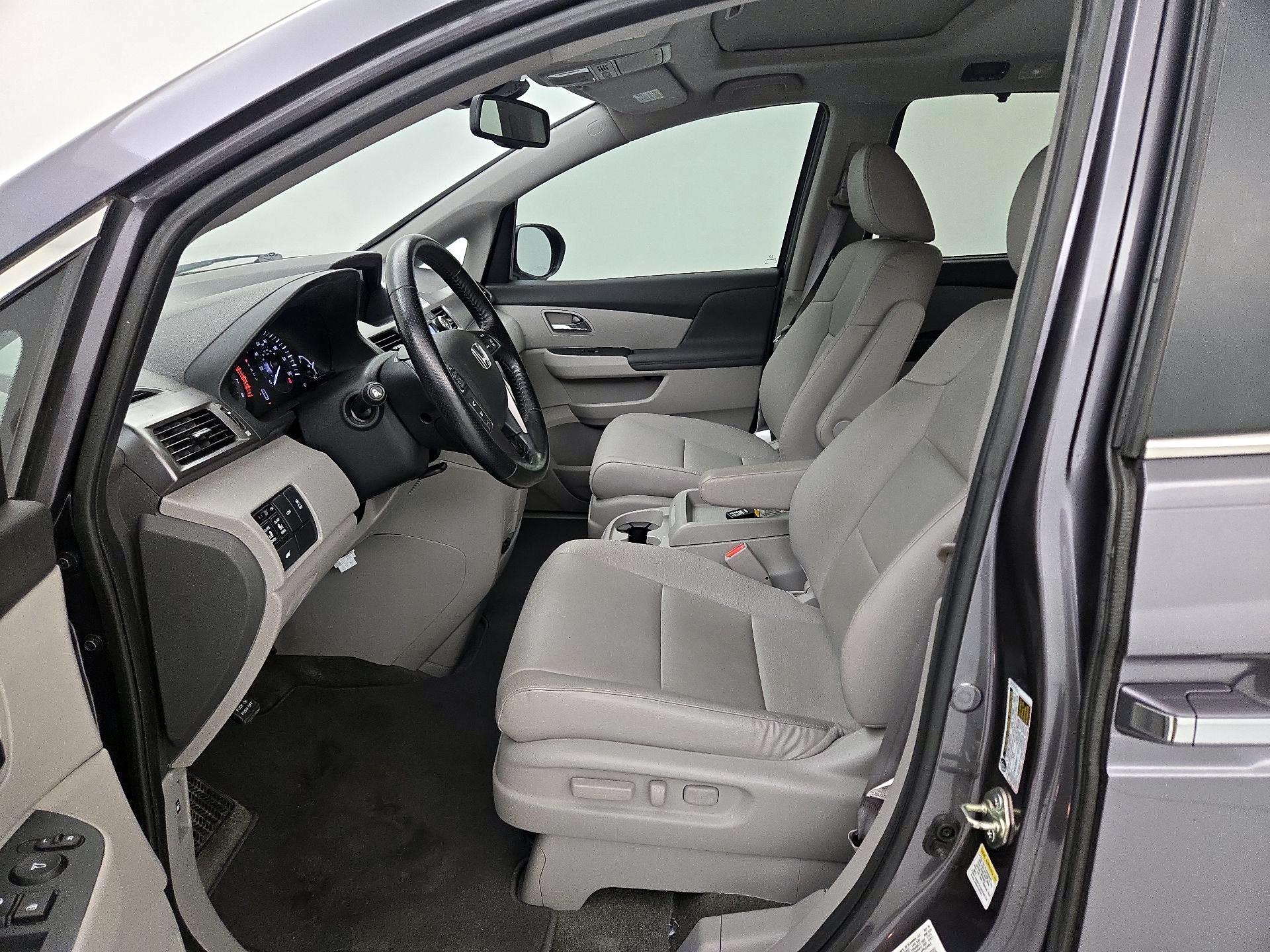 Thumbnail: 2015 Honda Odyssey - 11