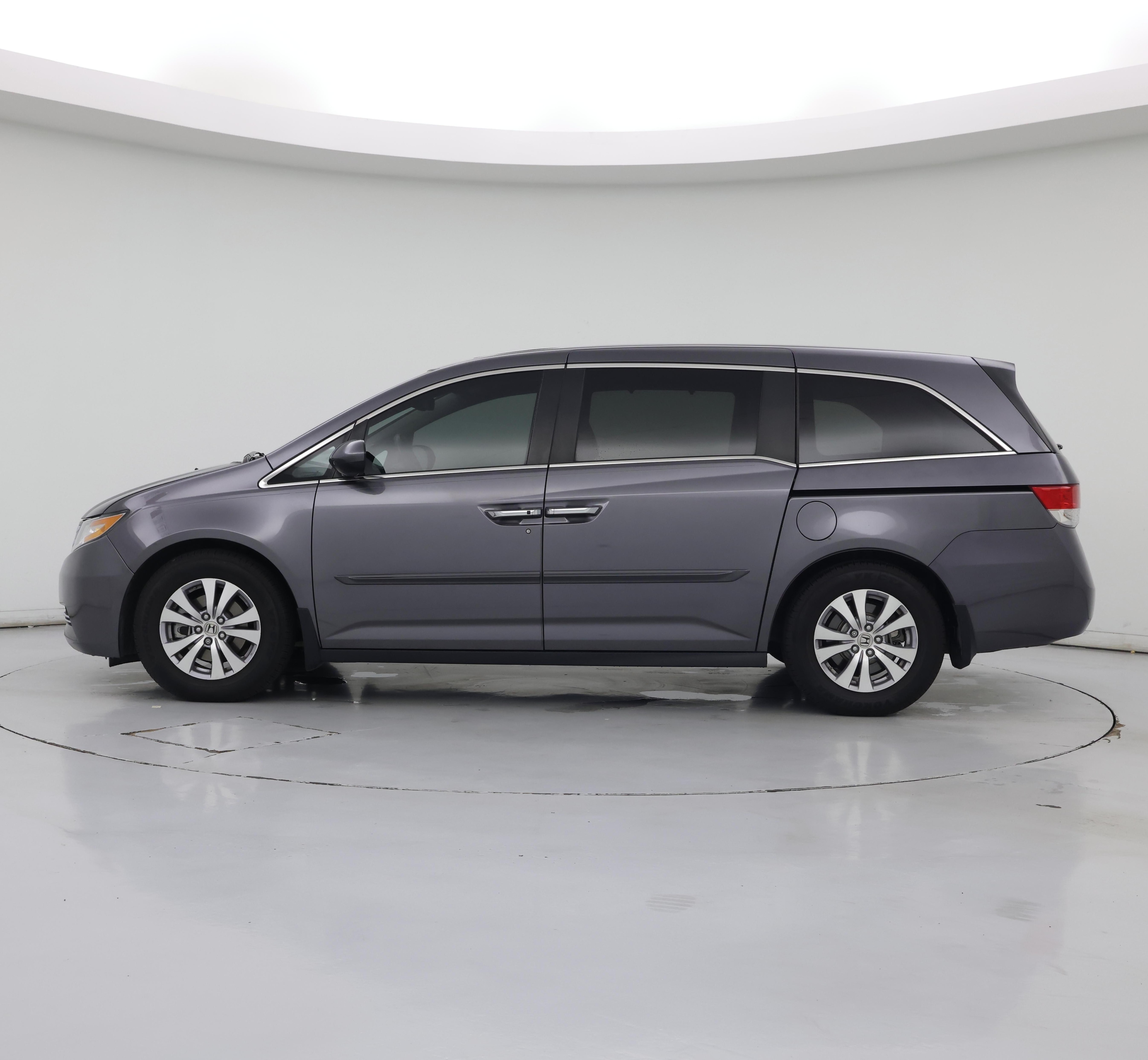 Thumbnail: 2015 Honda Odyssey - 3