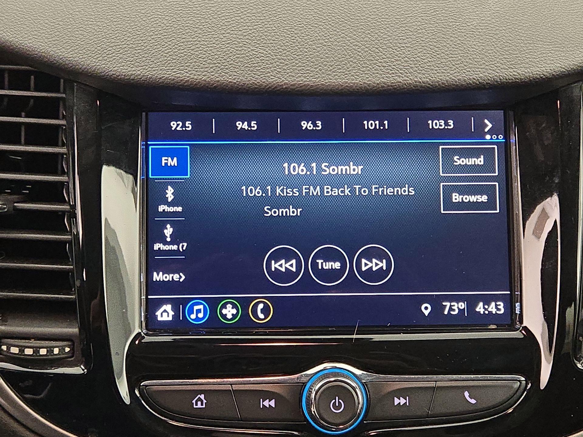 Thumbnail: 2018 Chevrolet Trax - 15