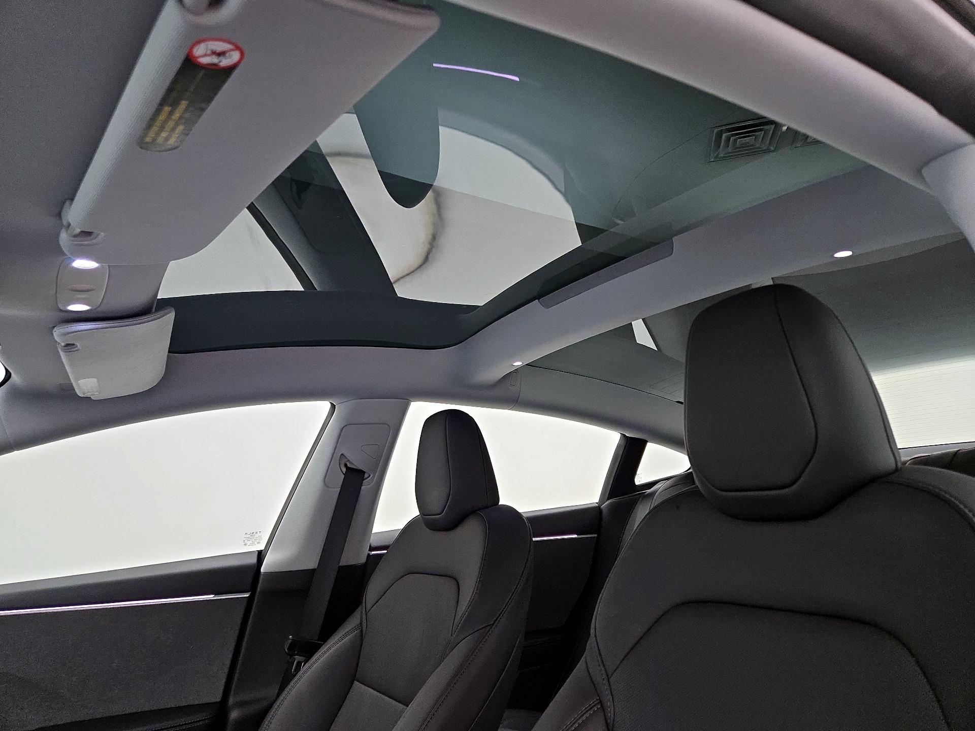 Thumbnail: 2024 Tesla Model 3 - 19