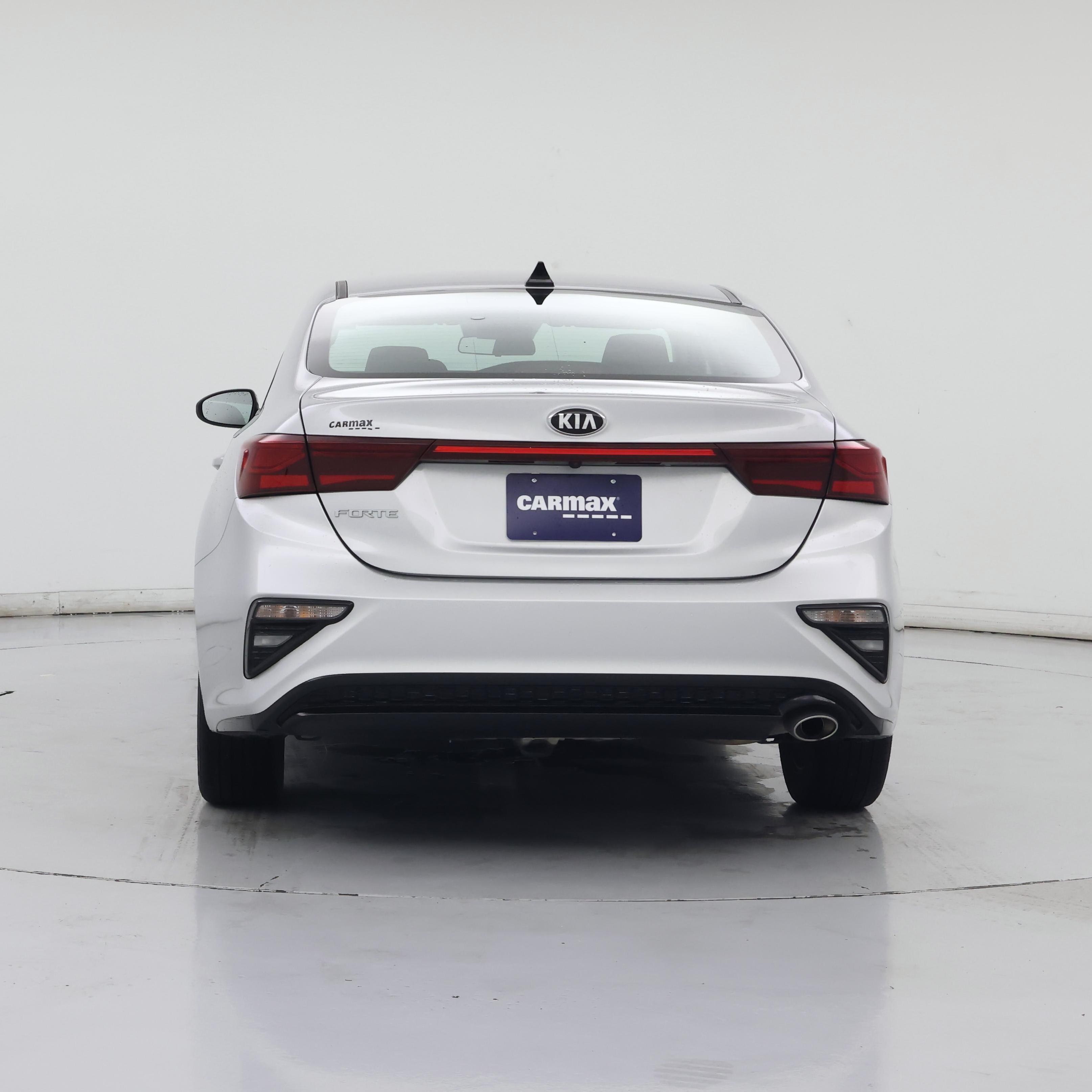 Thumbnail: 2020 Kia Forte - 6