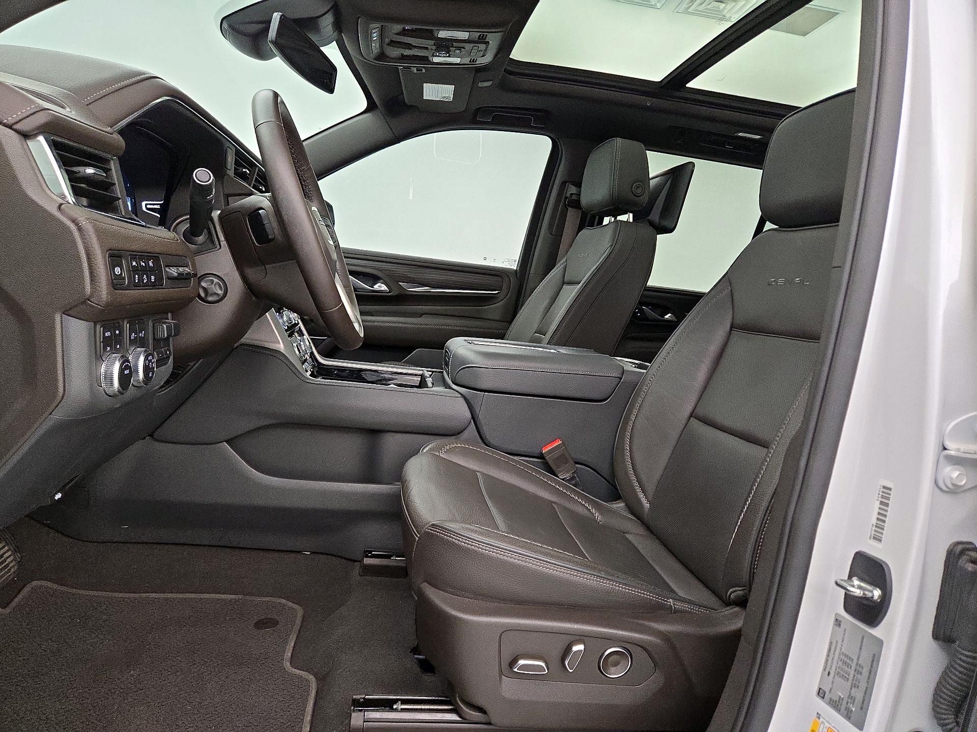 Thumbnail: 2023 GMC Yukon - 11