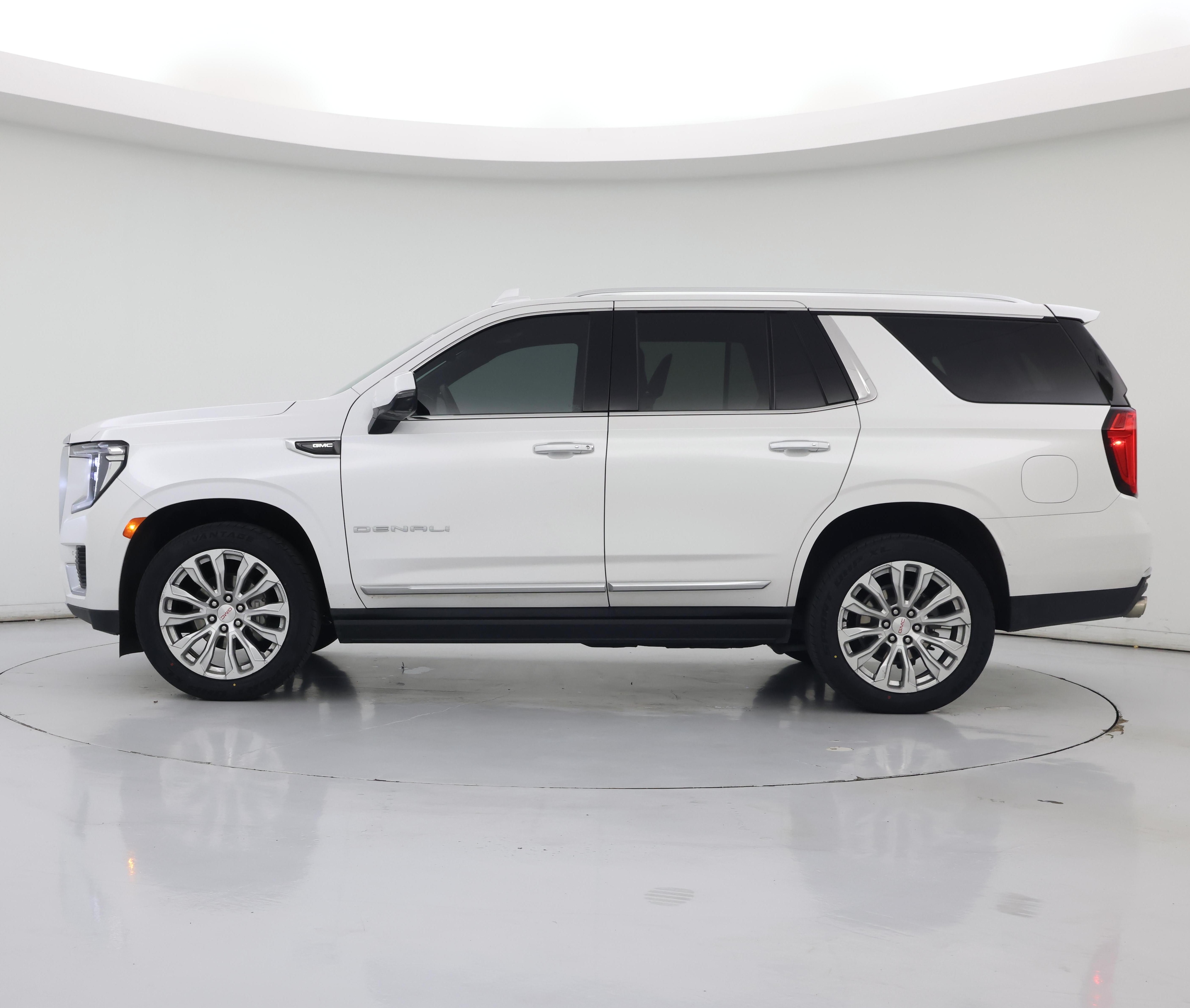 Thumbnail: 2023 GMC Yukon - 3