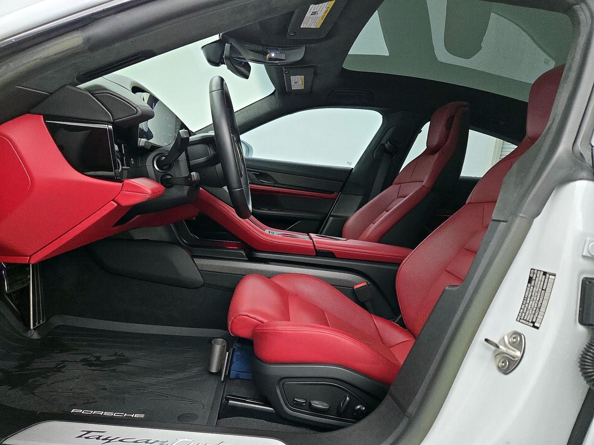 Thumbnail: 2023 Porsche Taycan - 11