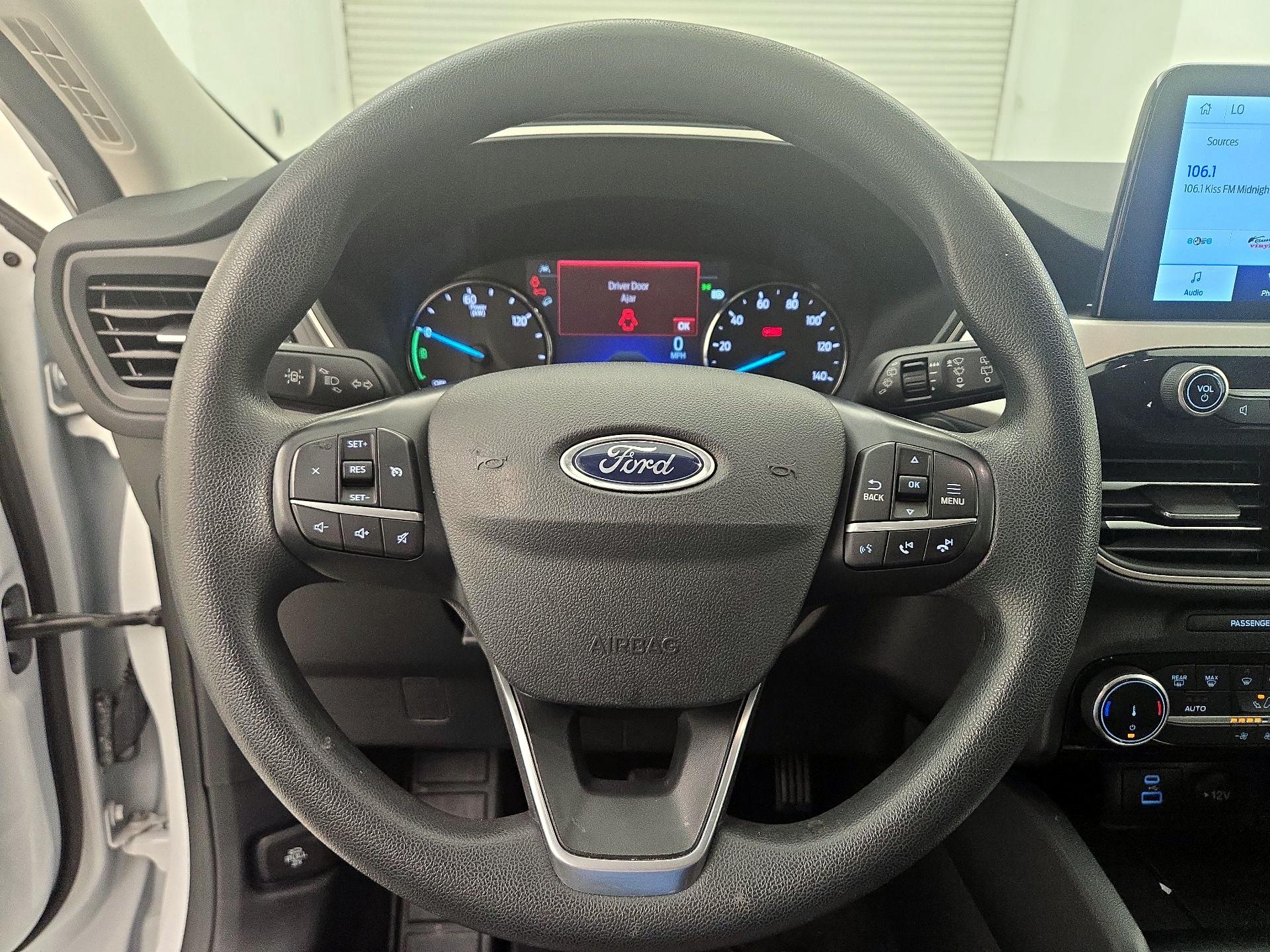 Thumbnail: 2022 Ford Escape - 10