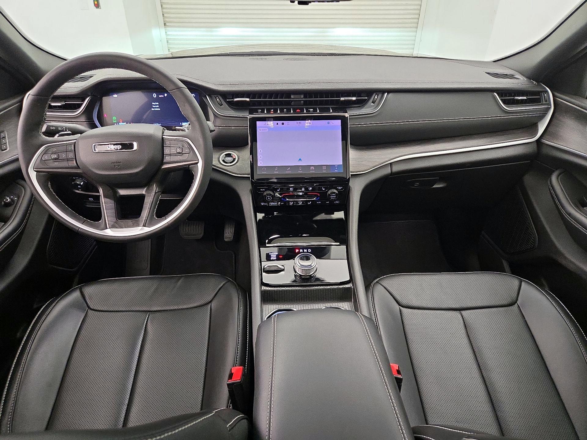 Thumbnail: 2024 Jeep Grand Cherokee - 9