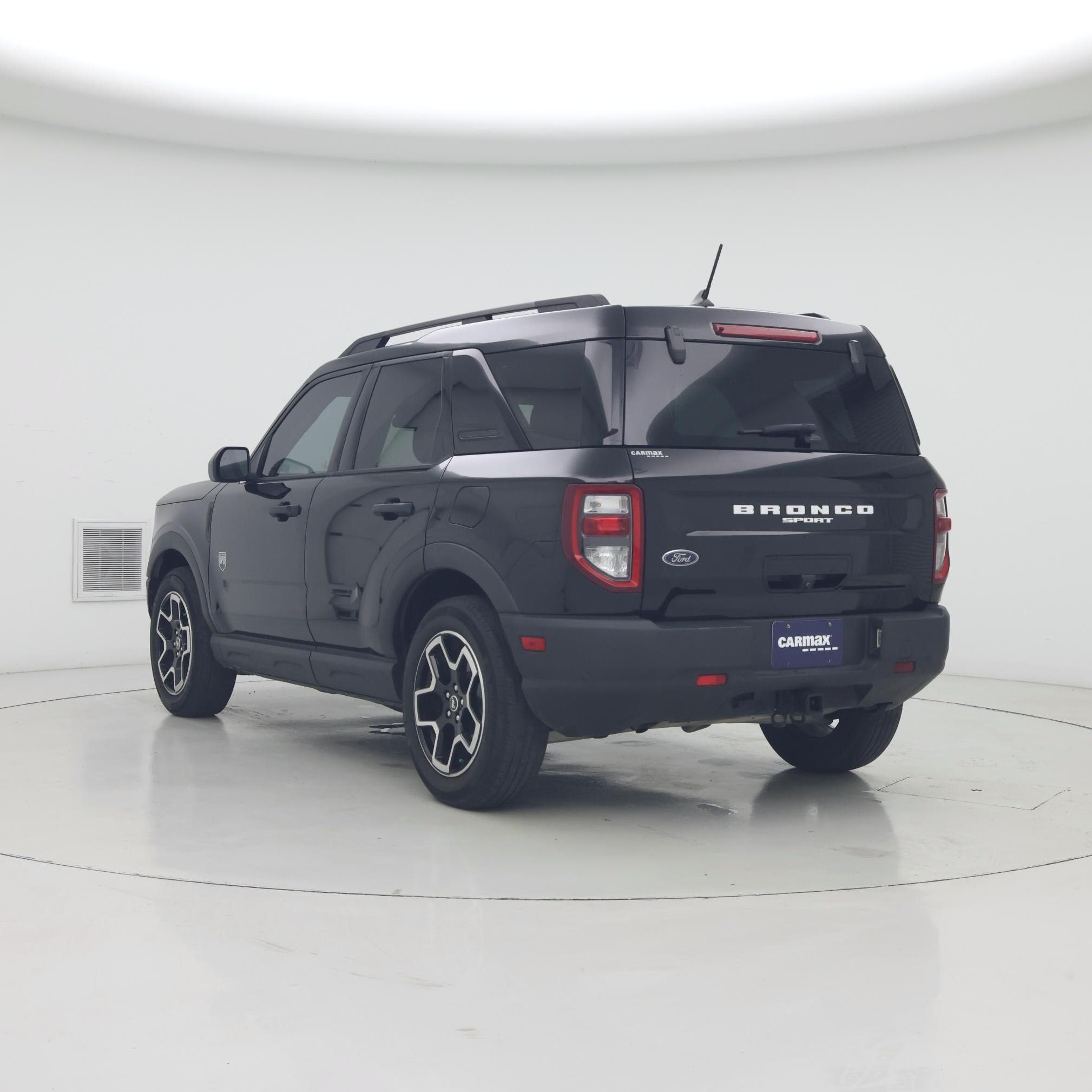 Thumbnail: 2021 Ford Bronco Sport - 2