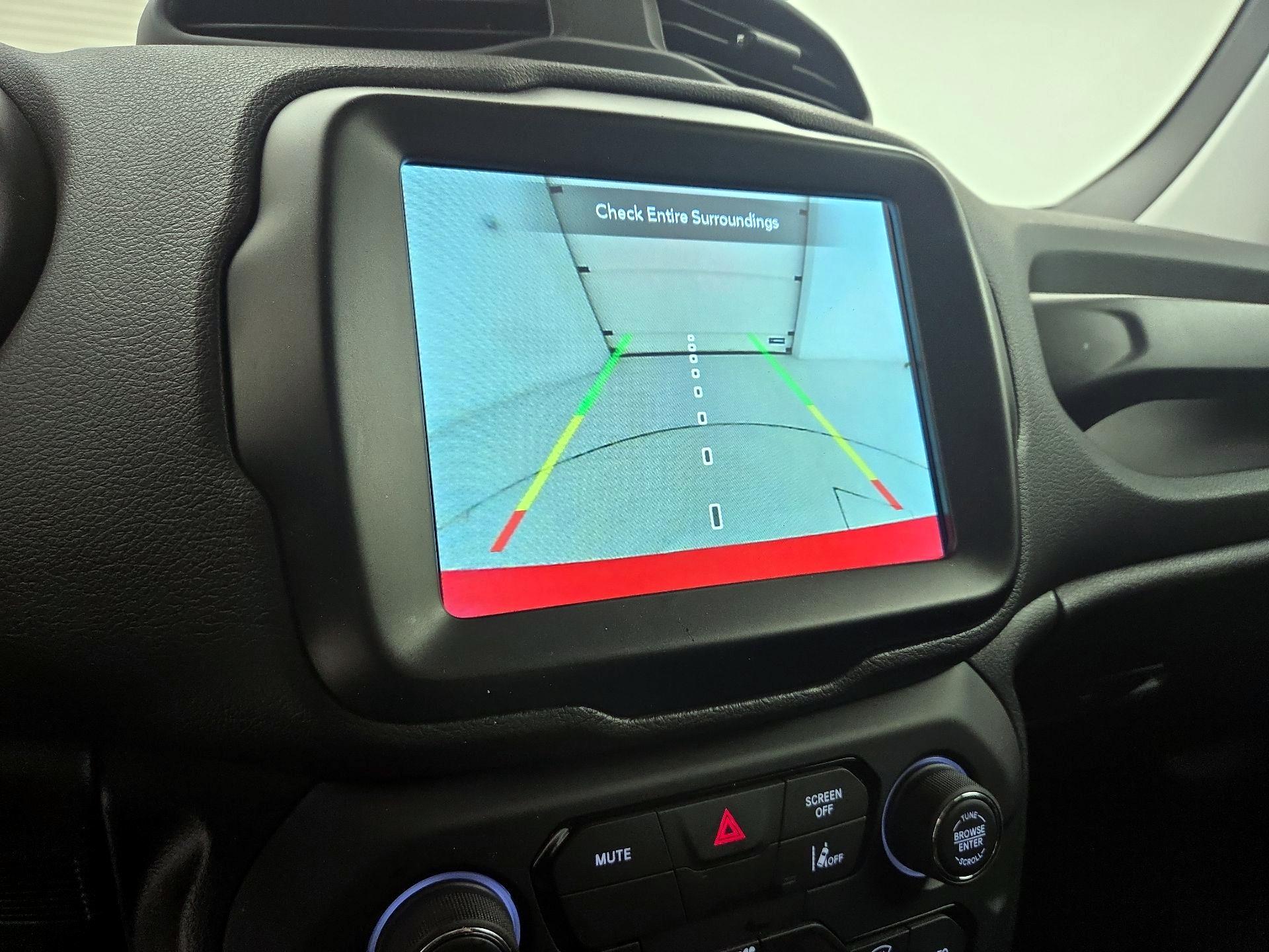 Thumbnail: 2023 Jeep Renegade - 15